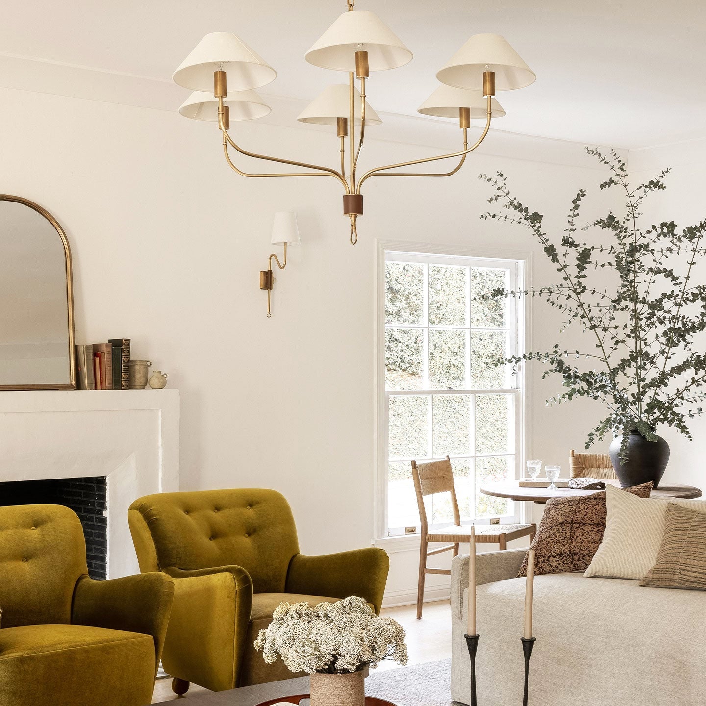 Elizabeth Staggered Tail Chandelier - Letslighting