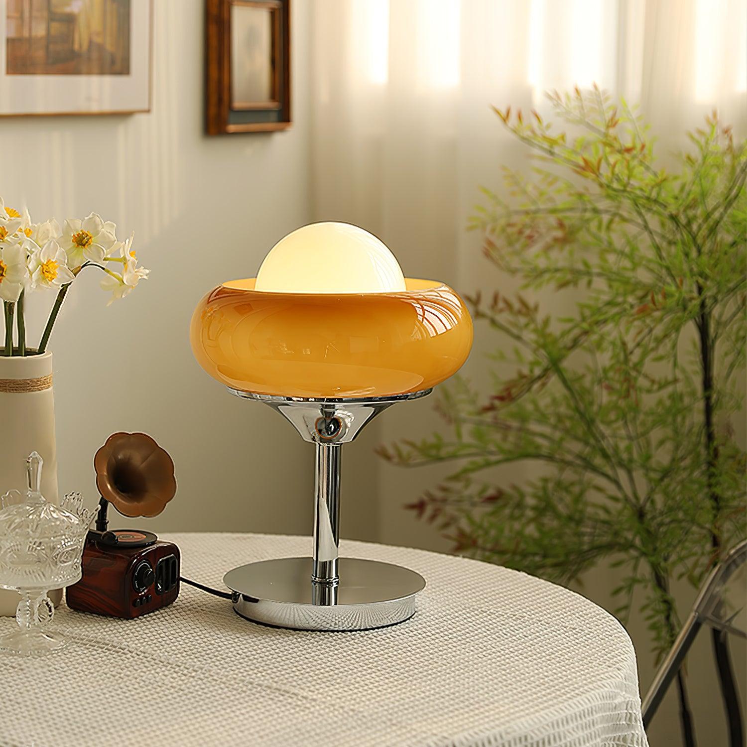 Solise Glass Retro Table Lamp - Letslighting