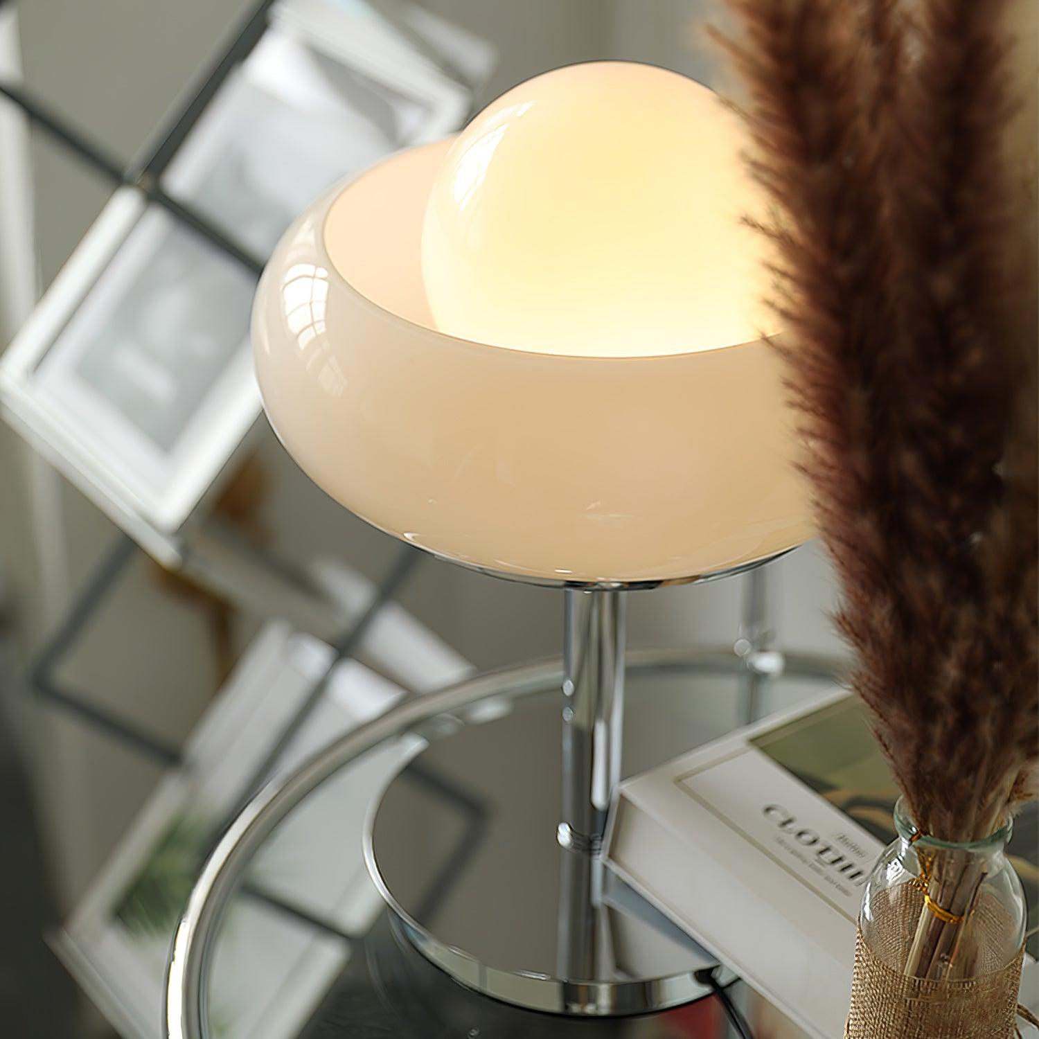 Solise Glass Retro Table Lamp - Letslighting