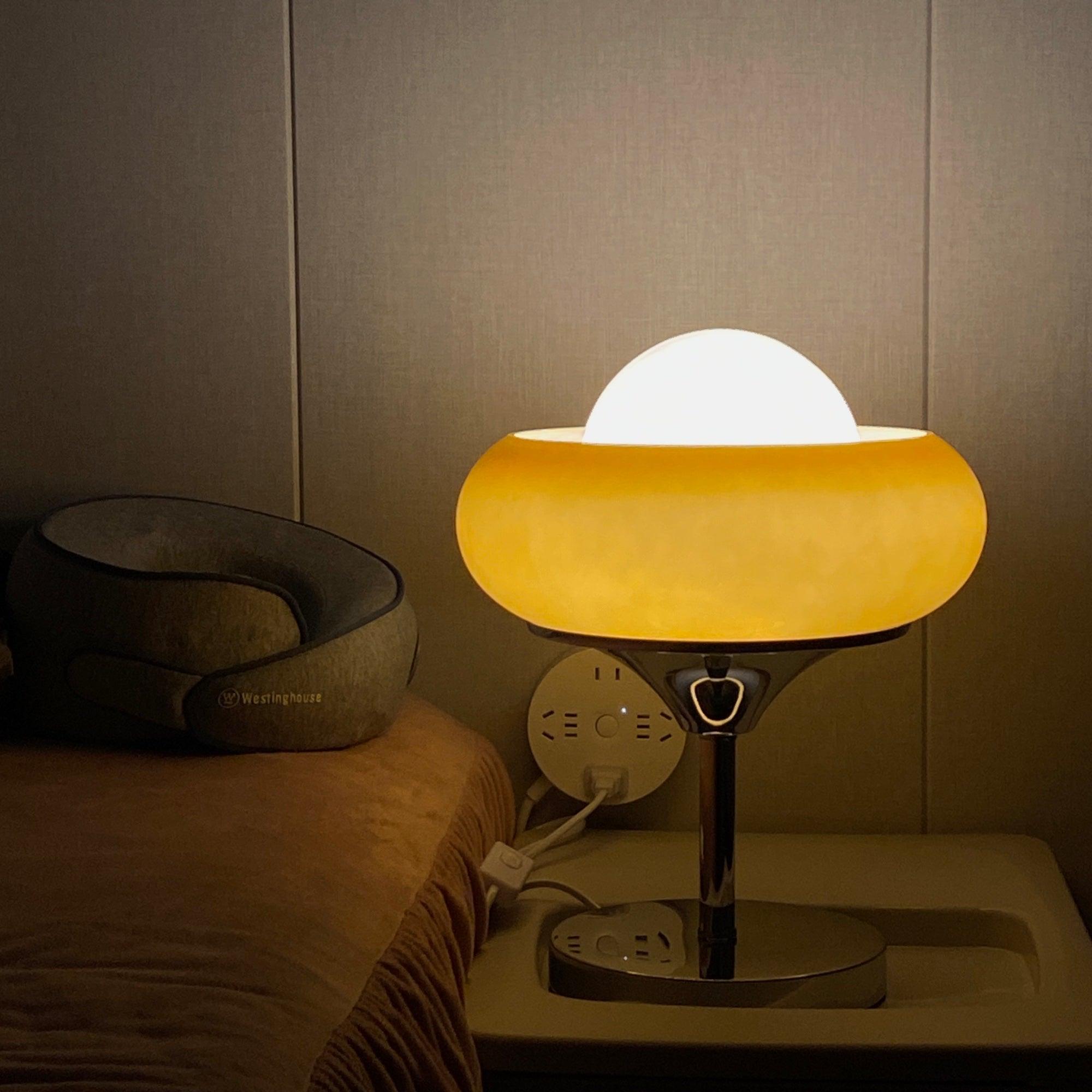 Solise Glass Retro Table Lamp - Letslighting