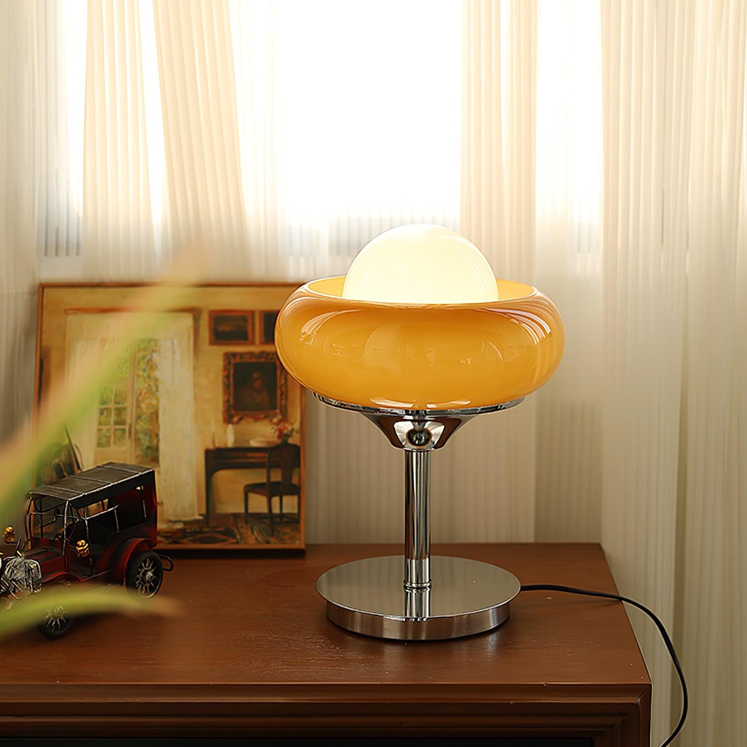 Solise Glass Retro Table Lamp - Letslighting