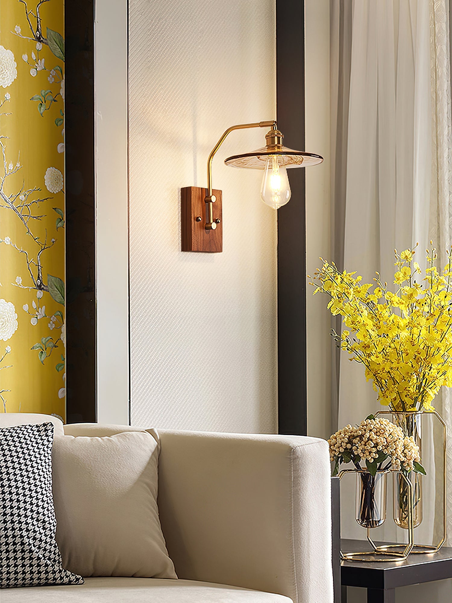 Avveleth Elegance Vintage Walnut Wall Lamp - Letslighting