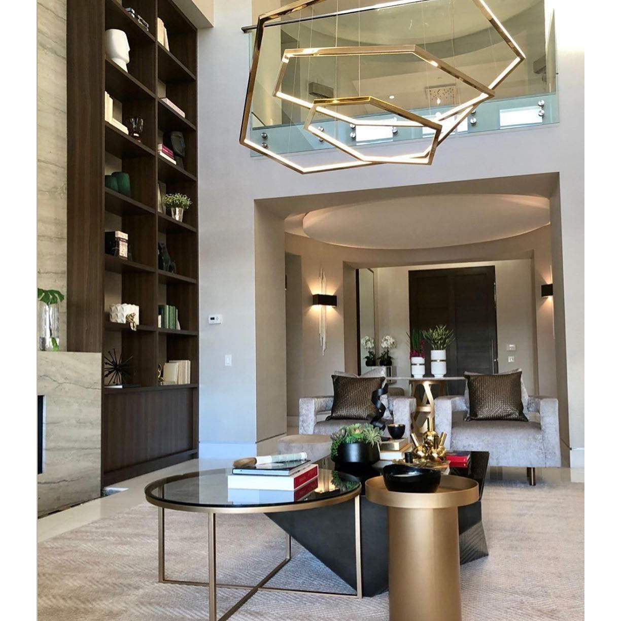 Ilira Modern Minimalist Acrylic Chandelier - Letslighting