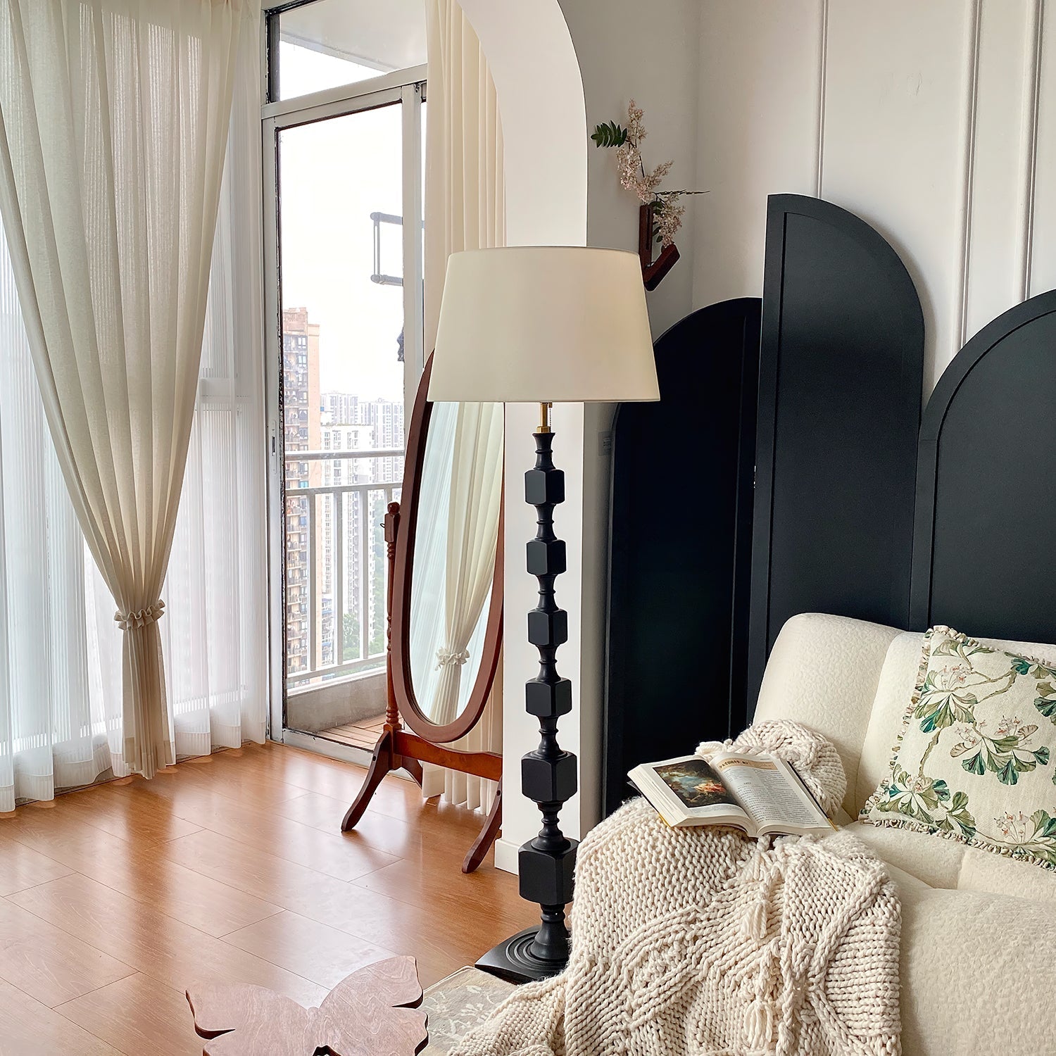 Hexas Floor Lamp - Blowlighting