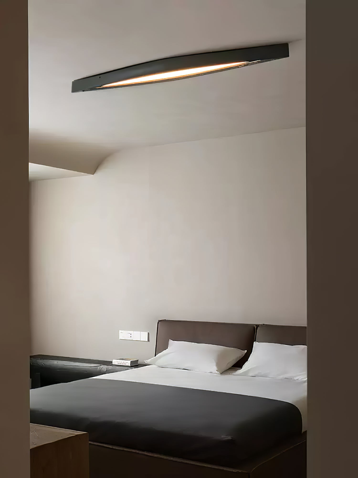 Alnoreth Nordic Horizon Linear Wood Ceiling Lamp - Letslighting