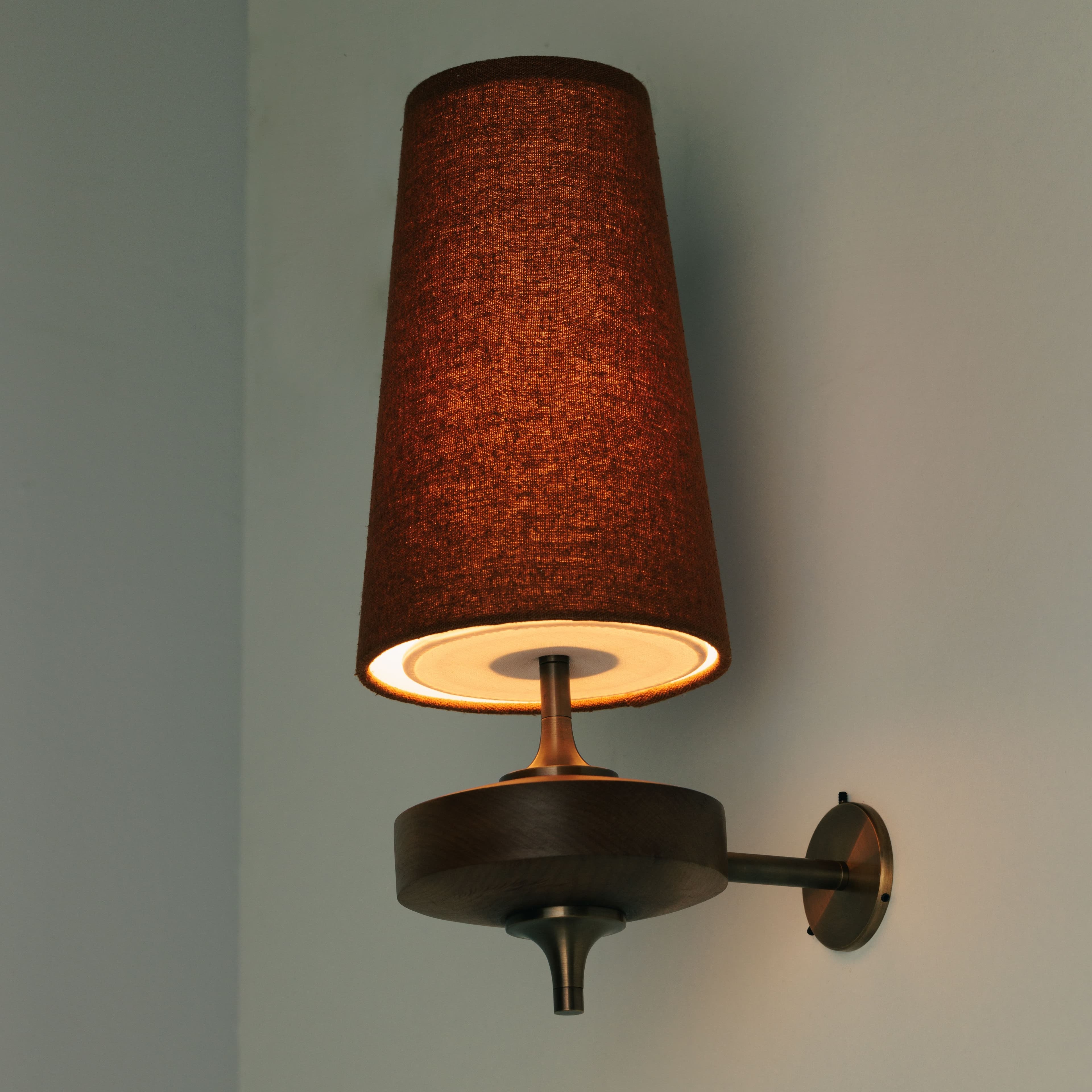 Nydorisra Vintage Antique Brass Wall Lamp - Letslighting