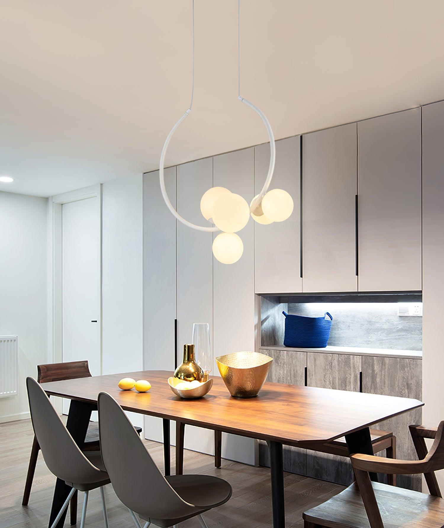 Cosorus Glass Pendant Light