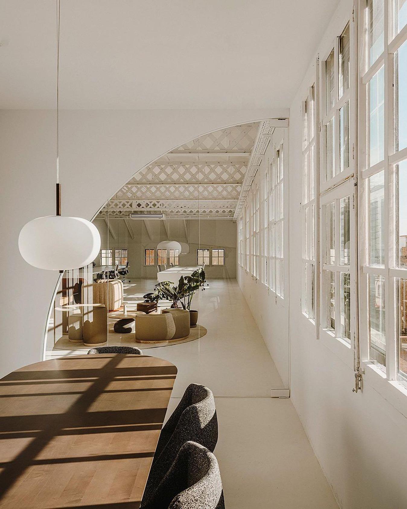 Duality Modern Glass Pendant Light - Letslighting