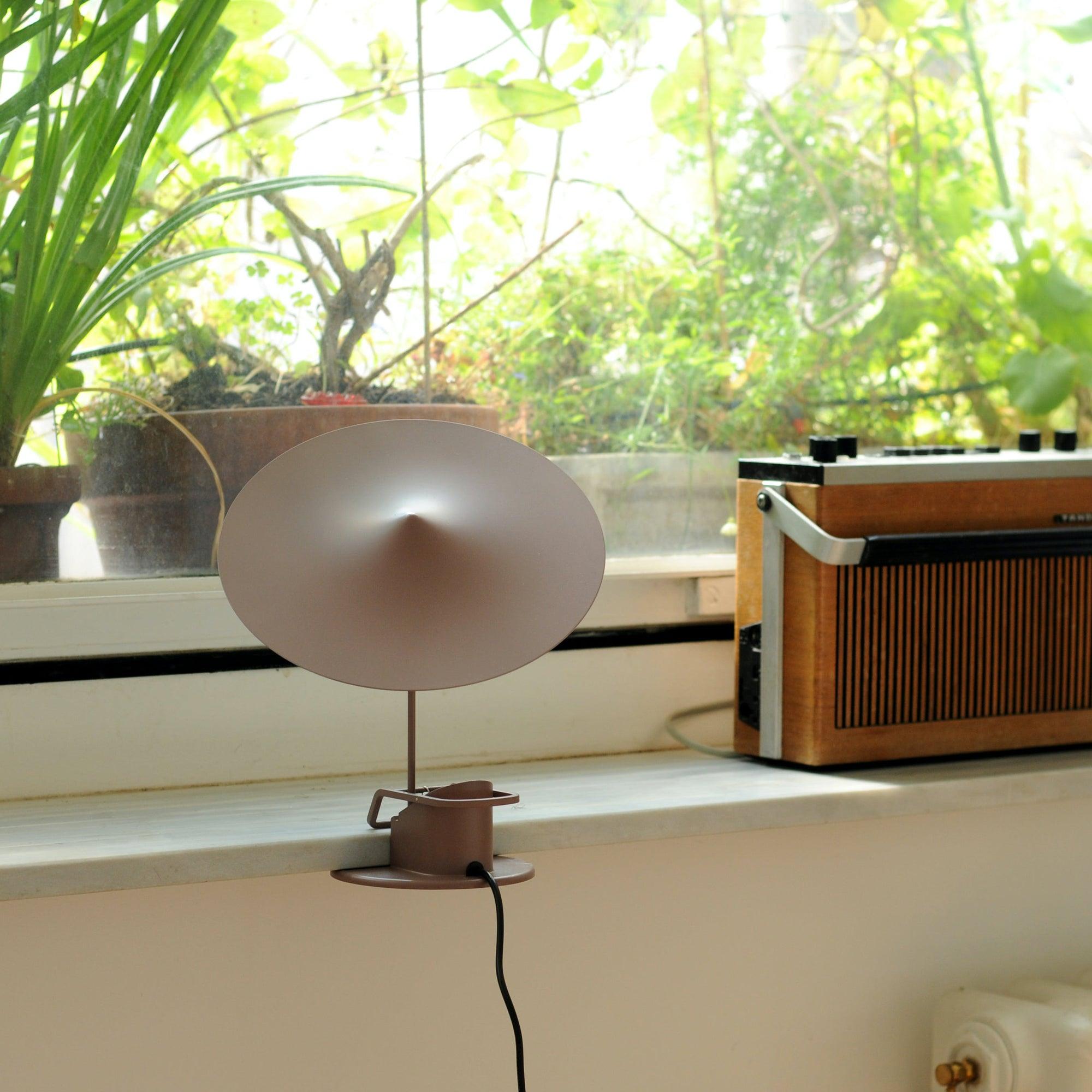 Lumoce Futuristic Table Lamp - Letslighting