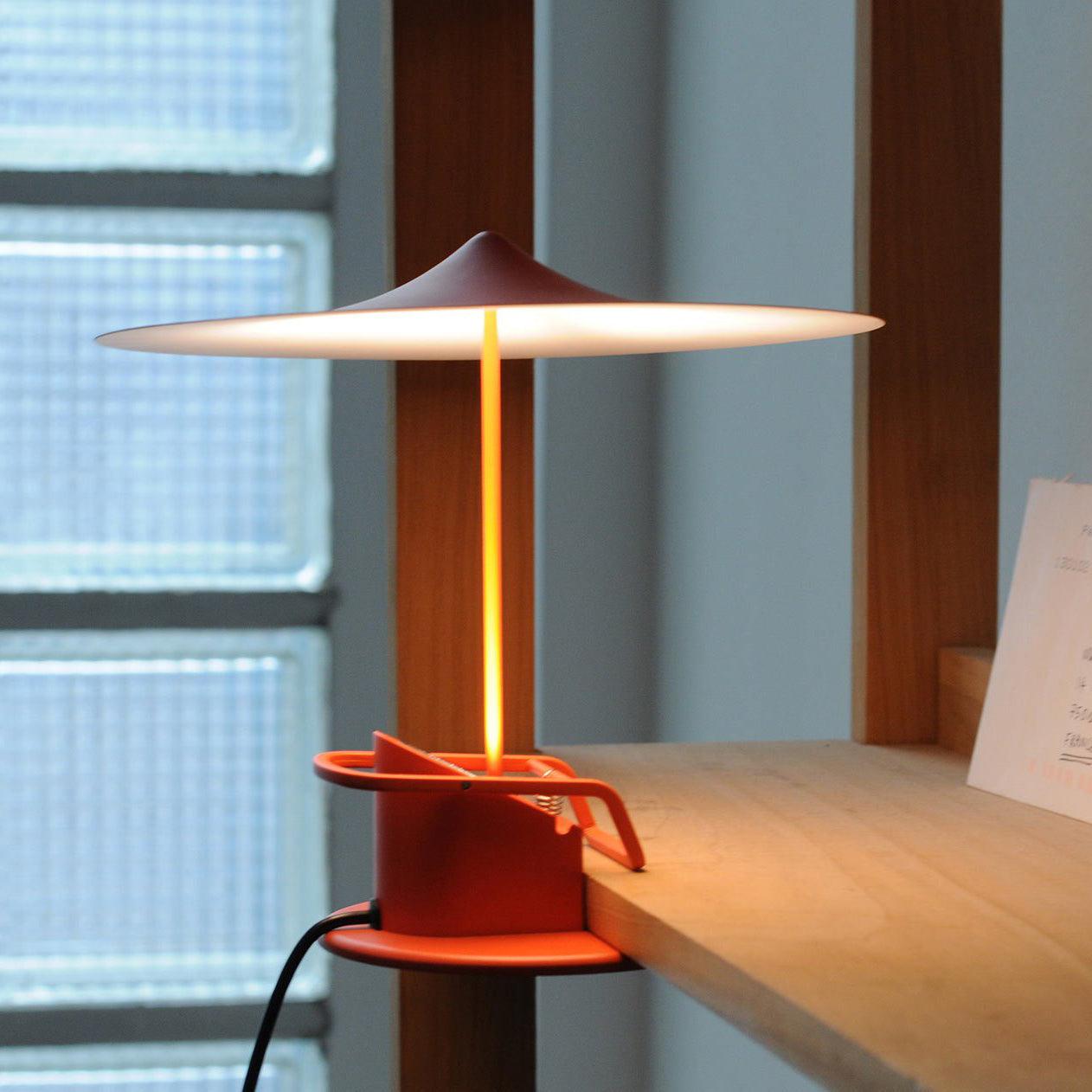 Lumoce Futuristic Table Lamp - Letslighting