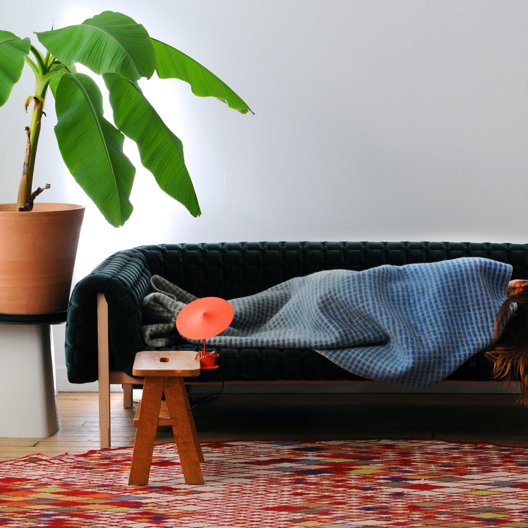 Lumoce Futuristic Table Lamp - Letslighting