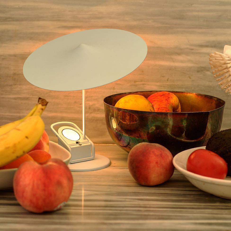 Lumoce Futuristic Table Lamp - Letslighting