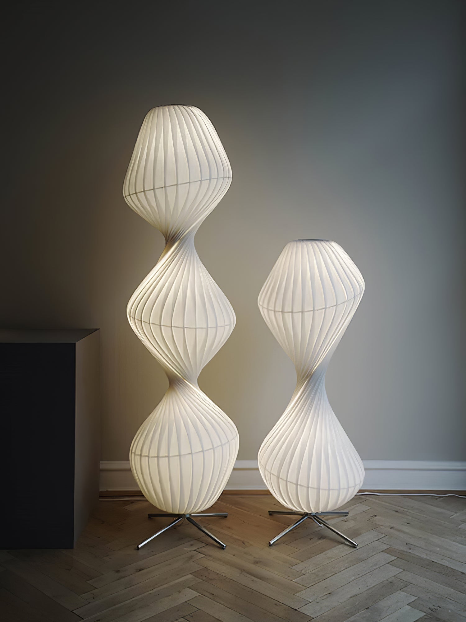 Elare Plastic Floor Lamp - Letslighting