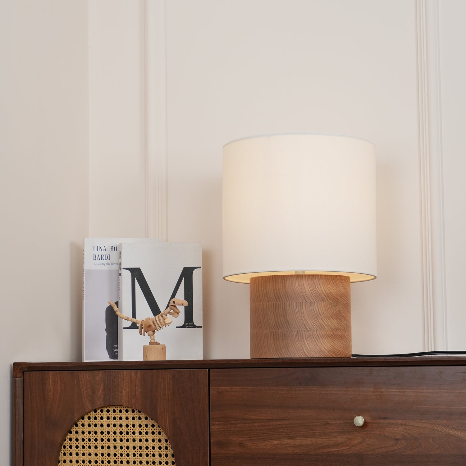 Bailey Minialist Wood Table Lamp - Letslighting