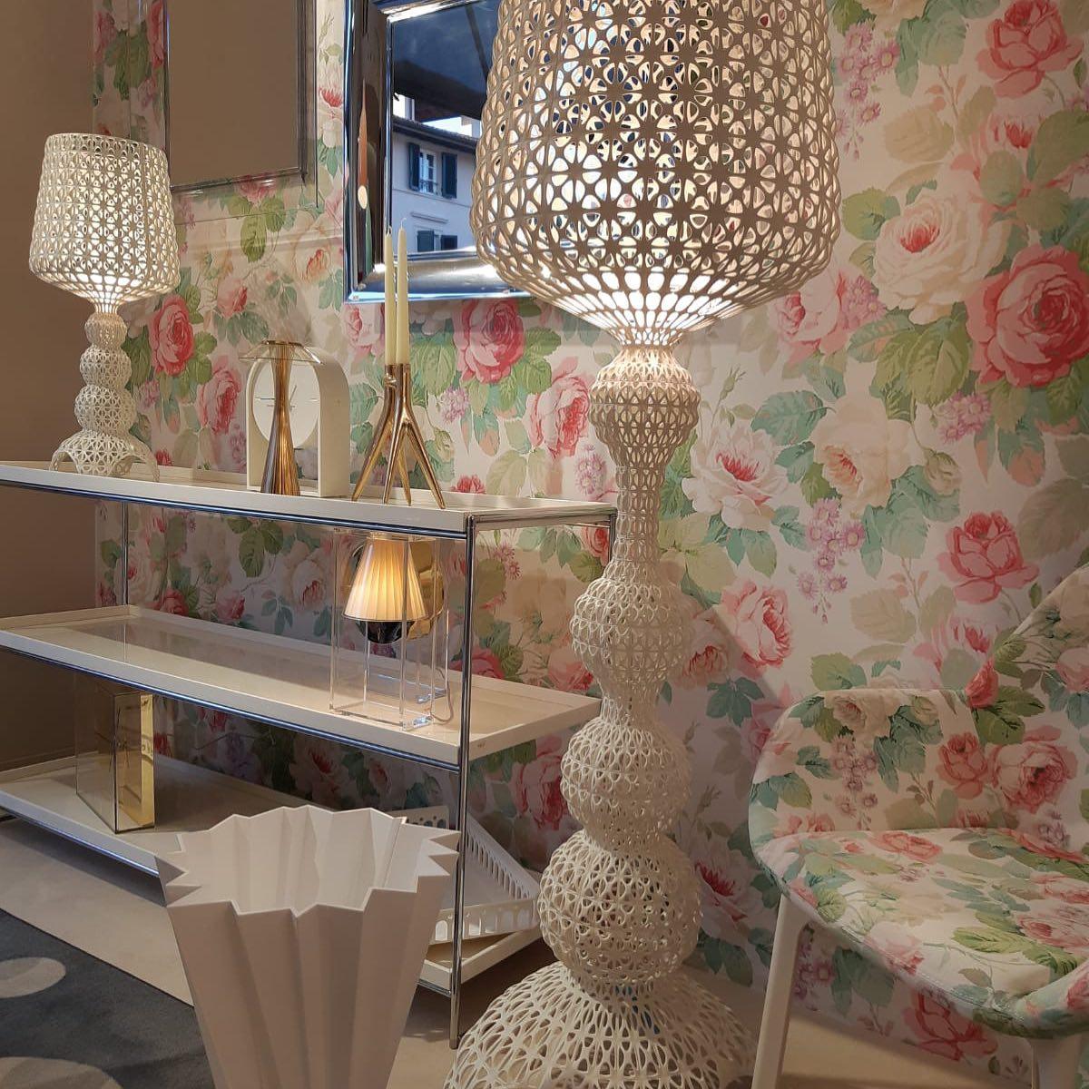 Lilah Acrylic Luxury Table Lamp - Letslighting