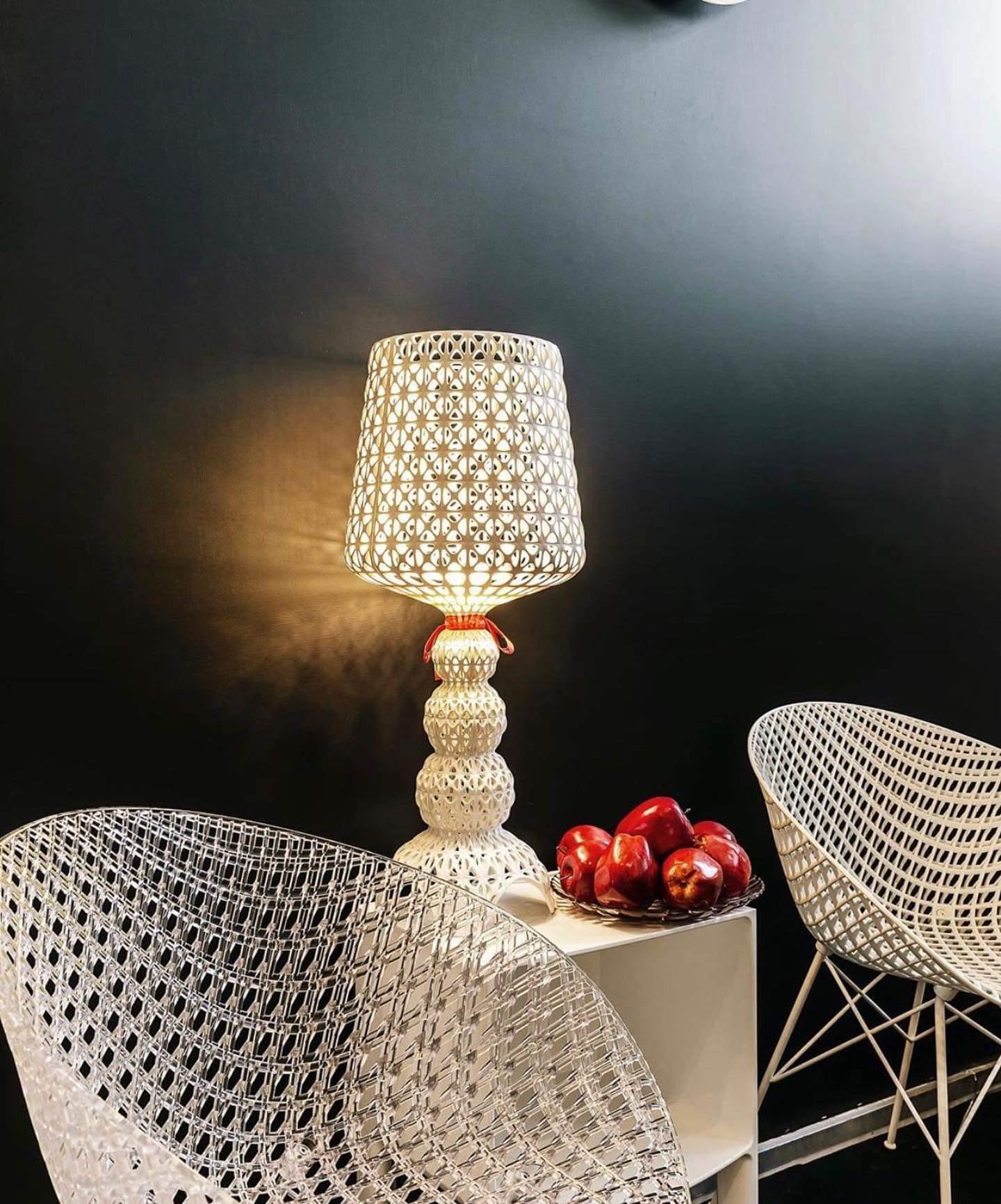 Lilah Acrylic Luxury Table Lamp - Letslighting