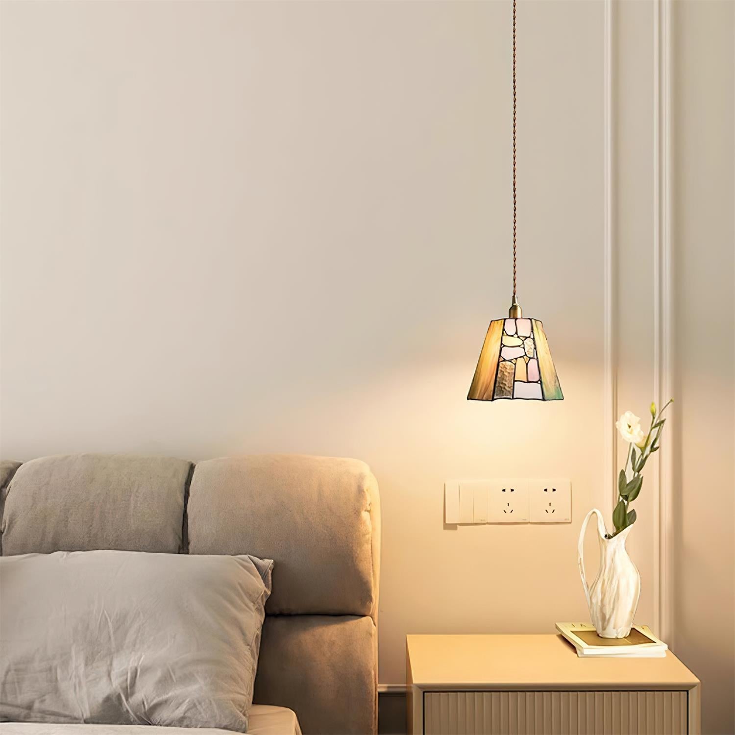 Mavine Tiffany-Style Stained Glass Pendant Light - Letslighting