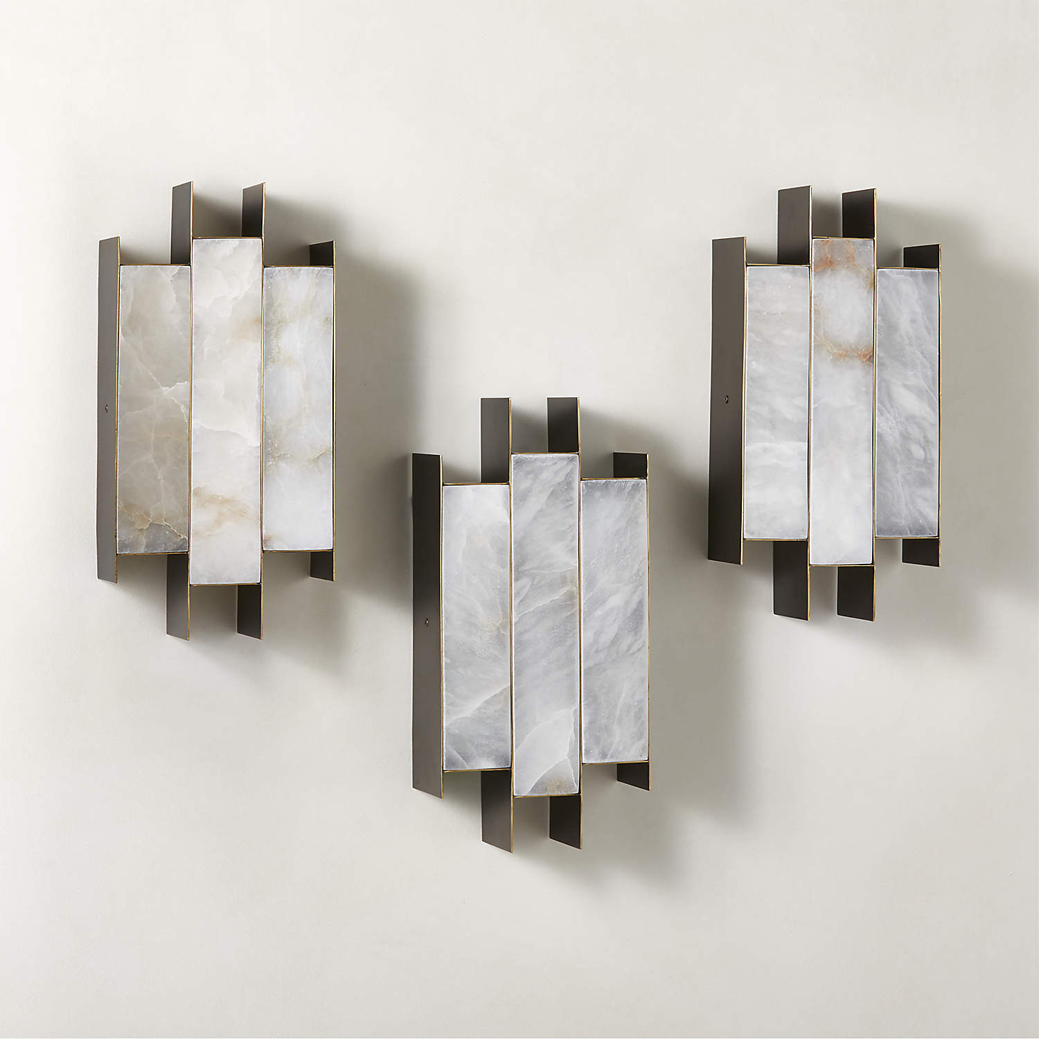 Vavynor Individual Creativity Brass Alabaster Wall Lamp - Letslighting