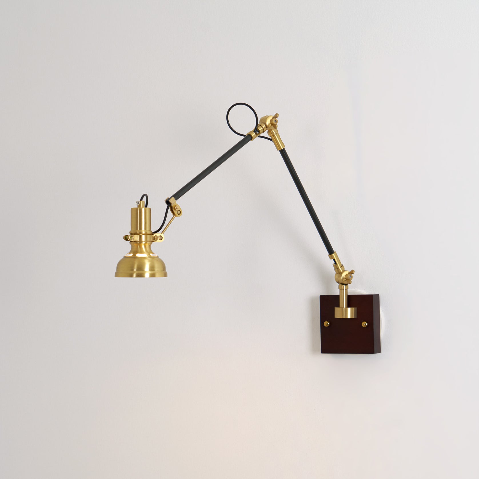 Kane Wall Lamp Swing-Arm Adjustable - Letslighting