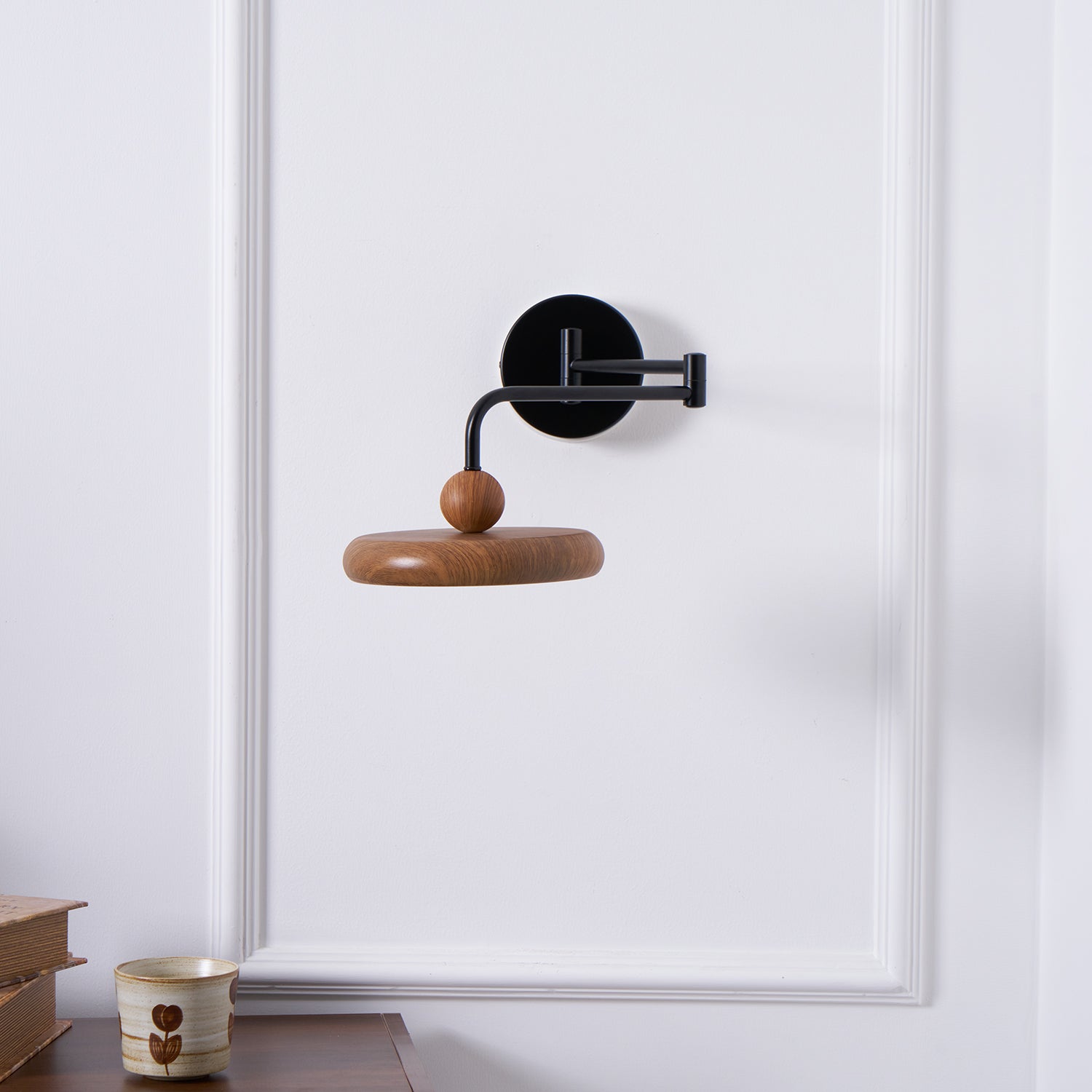 Karlin Modern Acrylic & Metal Wall Light