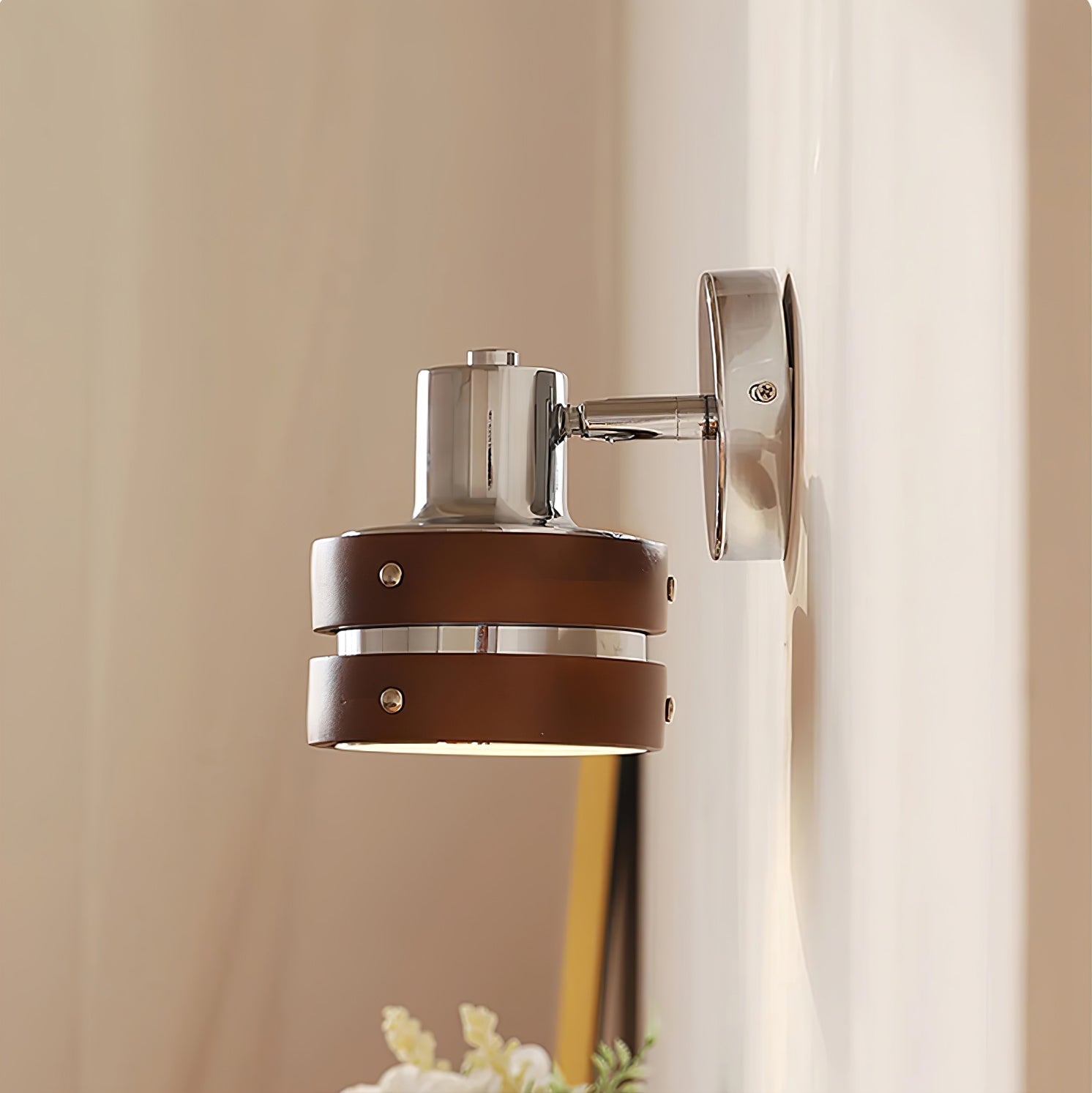 Zanorir Premium Nordic Art Walnut Wall Lamp - Letslighting