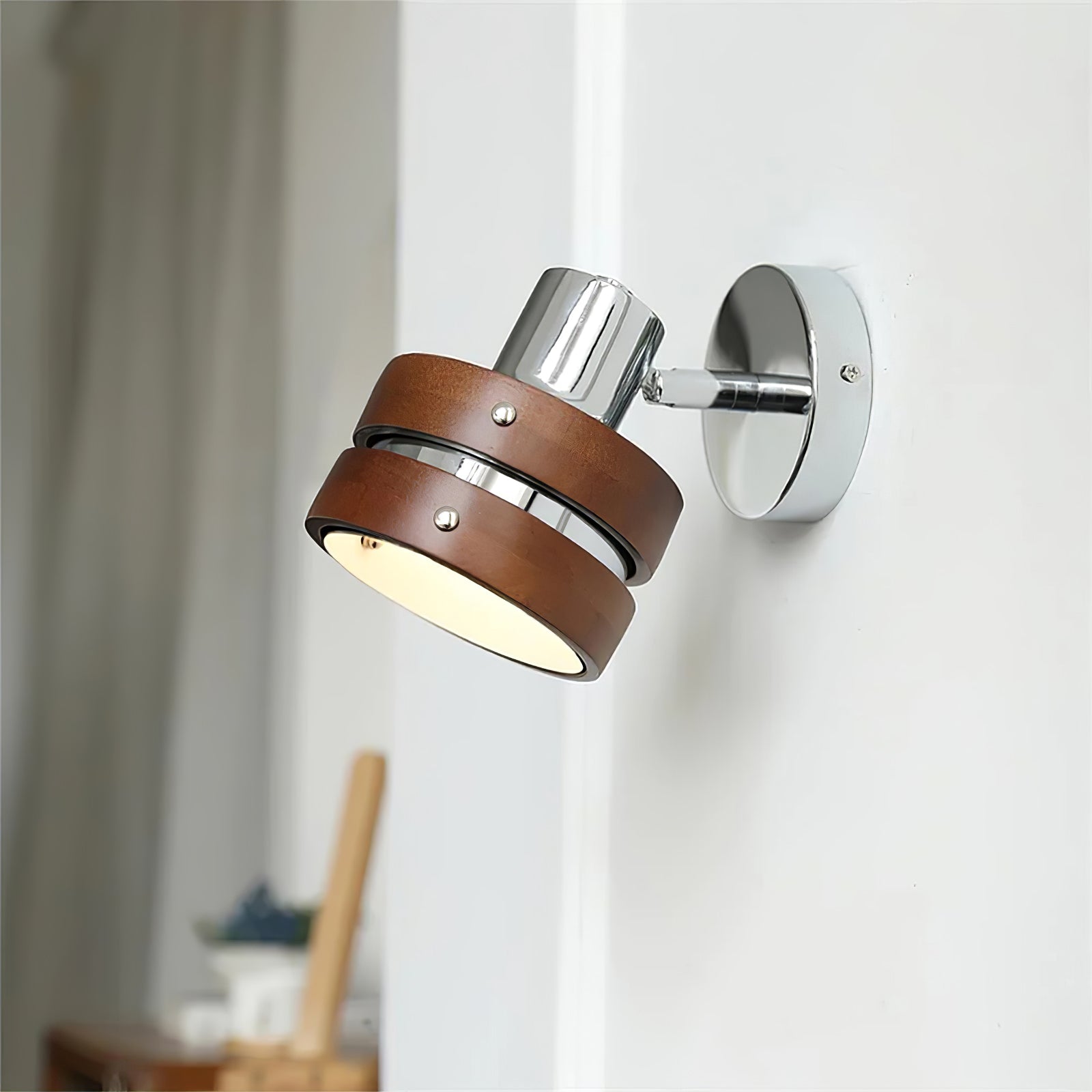 Zanorir Premium Nordic Art Walnut Wall Lamp - Letslighting