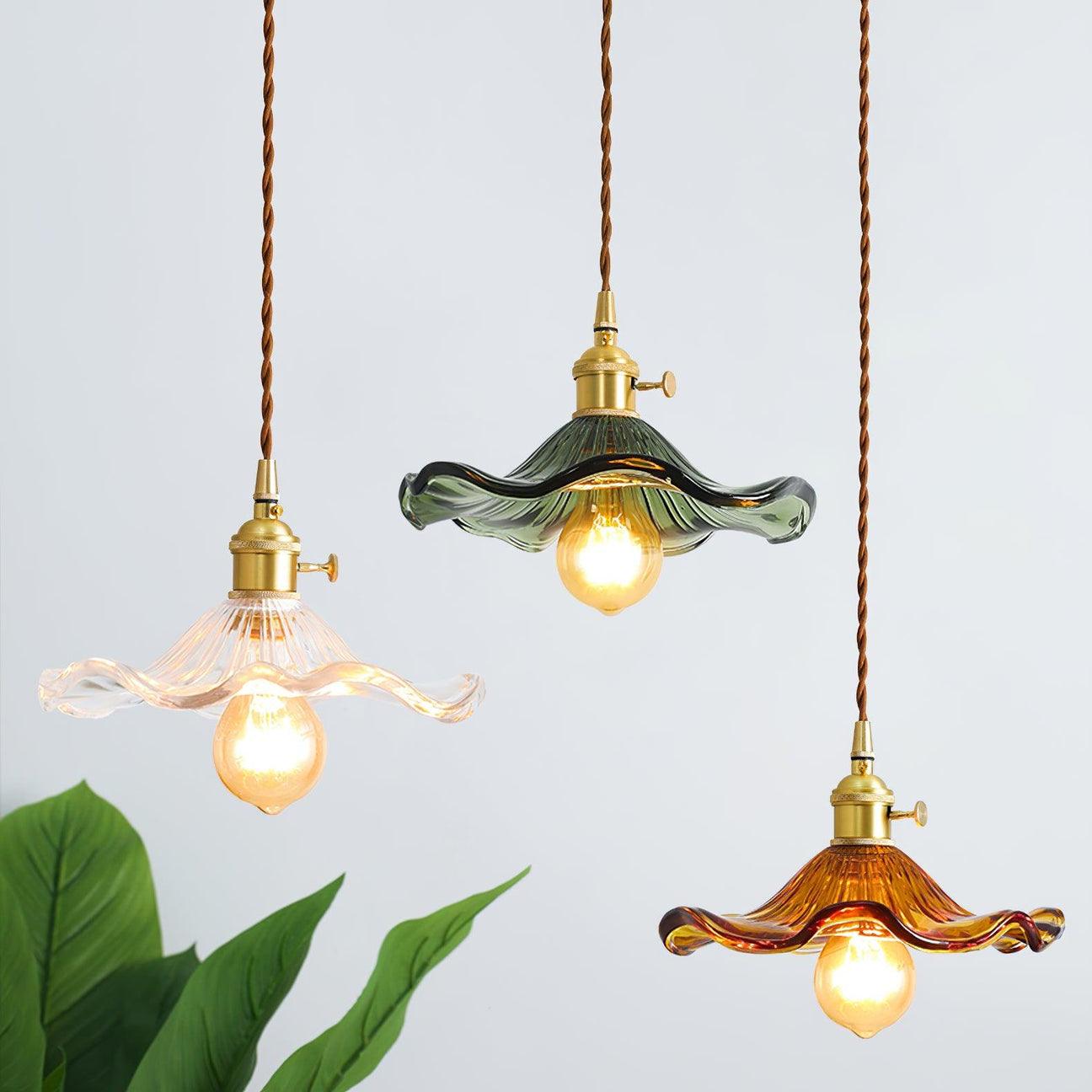 Verdalia Lotus Leaf  Pendant Light