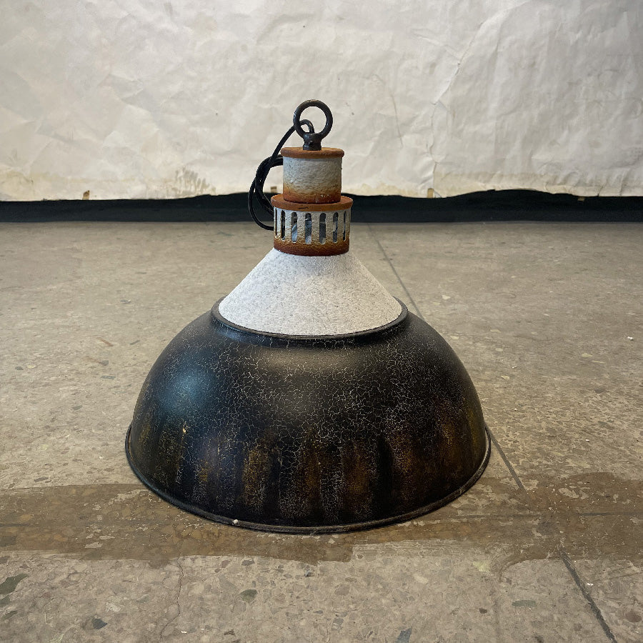 Avynor Vintage Industrial Blue Pendant Lamp - Letslighting