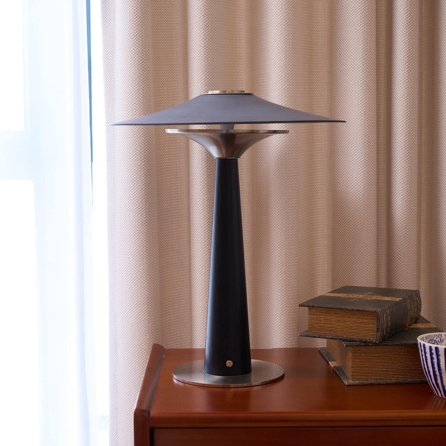 Cecilia Modern Table Lamp - Letslighting
