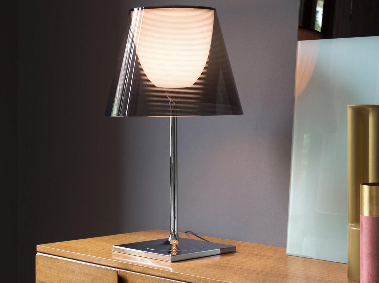 Bravon Plastic Table Lamp - Letslighting