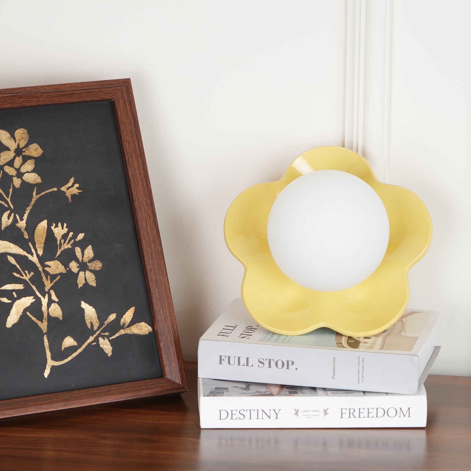 Meluna Yellow Flower Wall Lamp - Letslighting