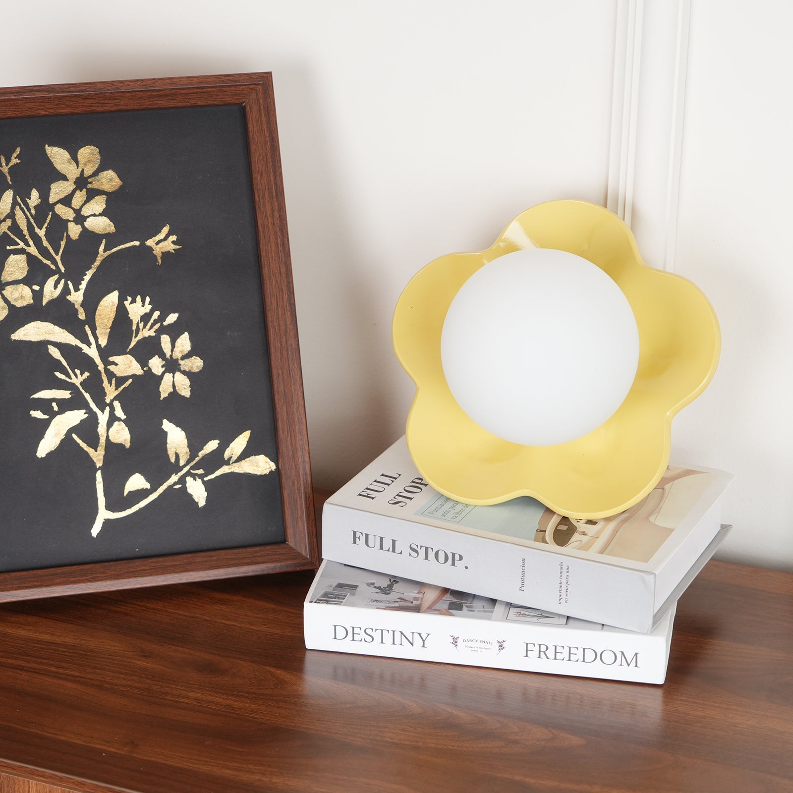 Meluna Yellow Flower Wall Lamp - Letslighting