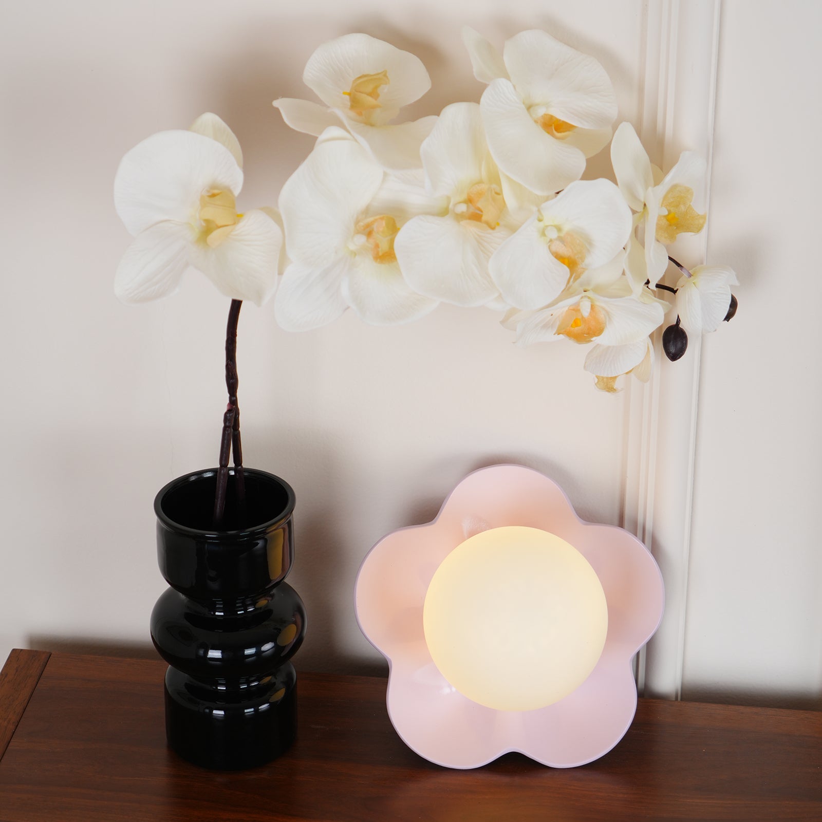 Meluna Yellow Flower Wall Lamp - Letslighting