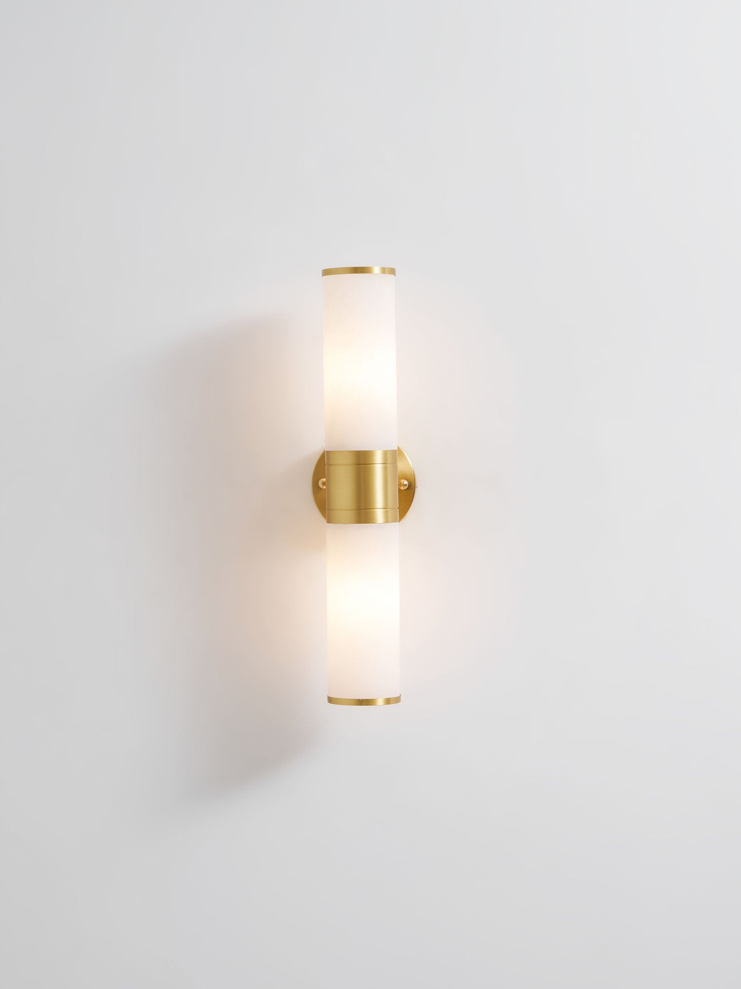 Kaia Minimalist Alabaster Wall Lamp - Letslighting