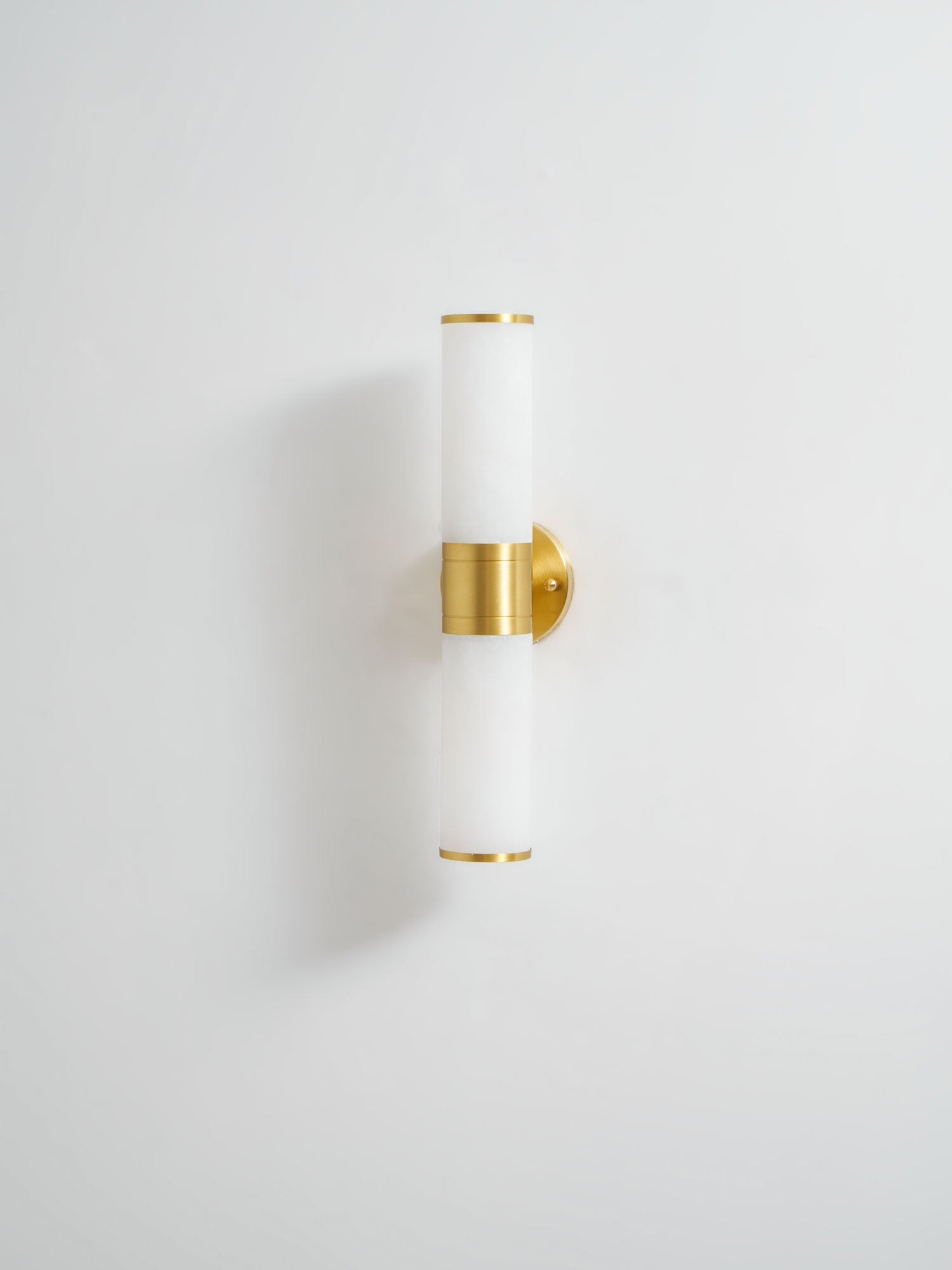 Kaia Minimalist Alabaster Wall Lamp - Letslighting