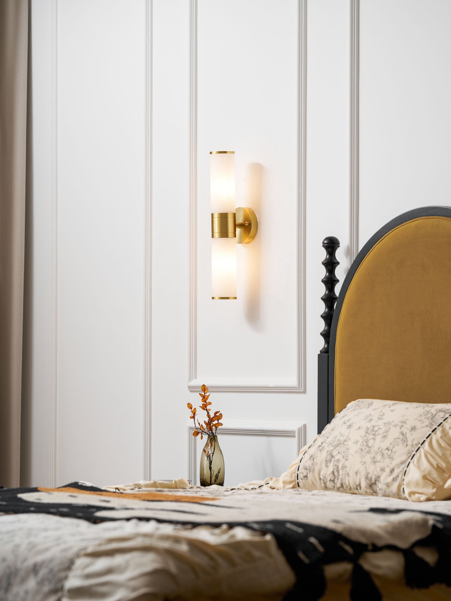 Kaia Minimalist Alabaster Wall Lamp - Letslighting