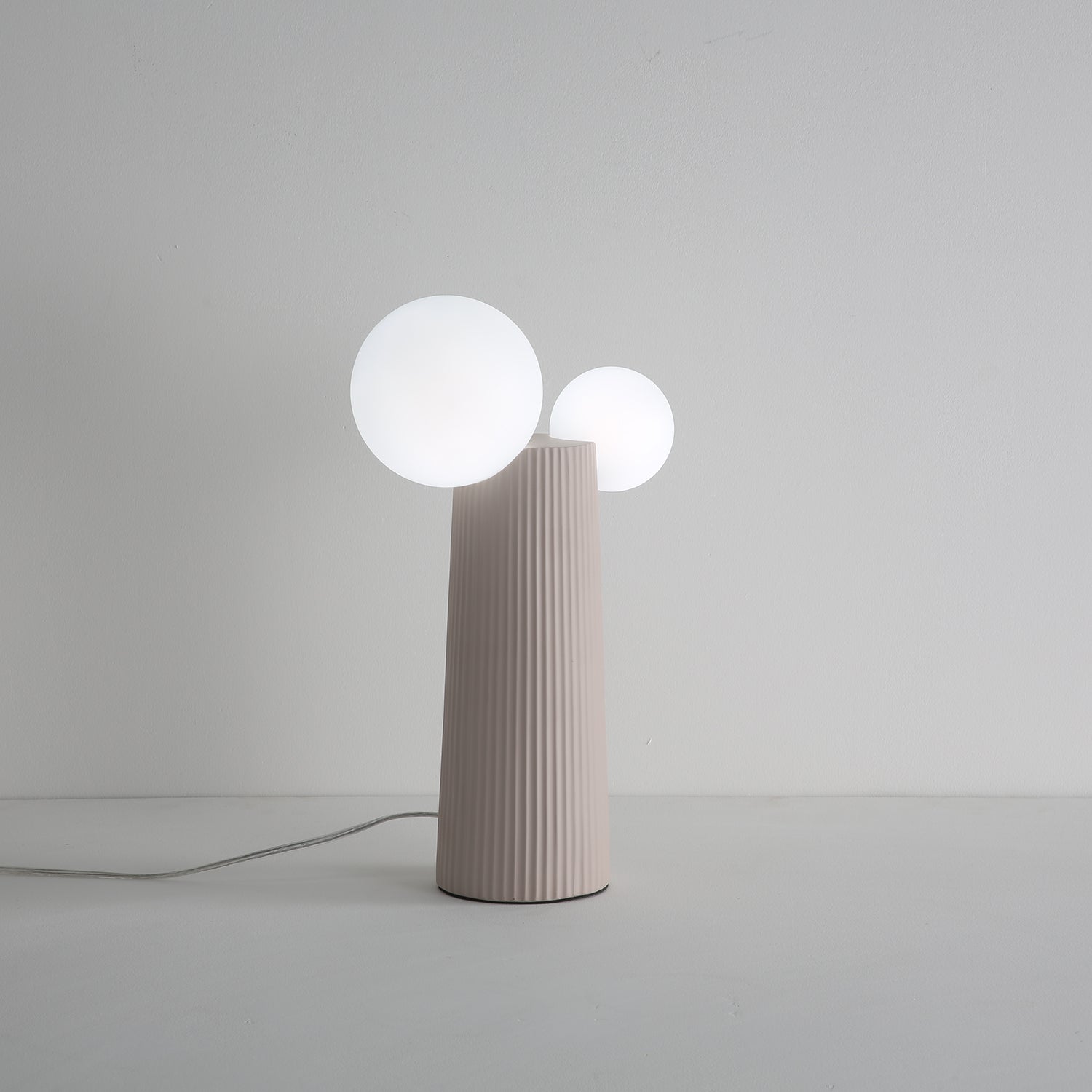 Zenithre Resin Plastic Table Lamp - Letslighting