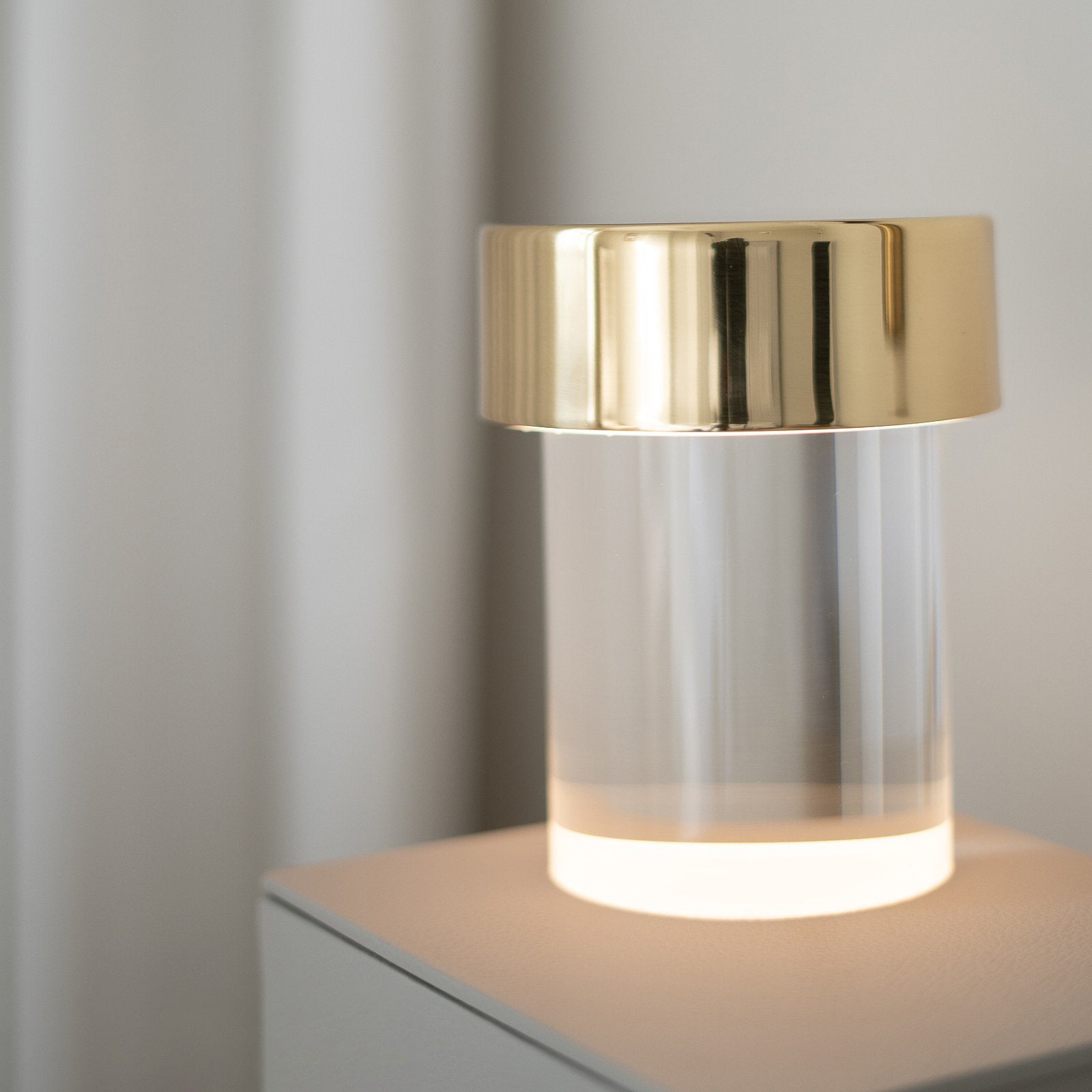Blair Minimalist Table Lamp - Letslighting