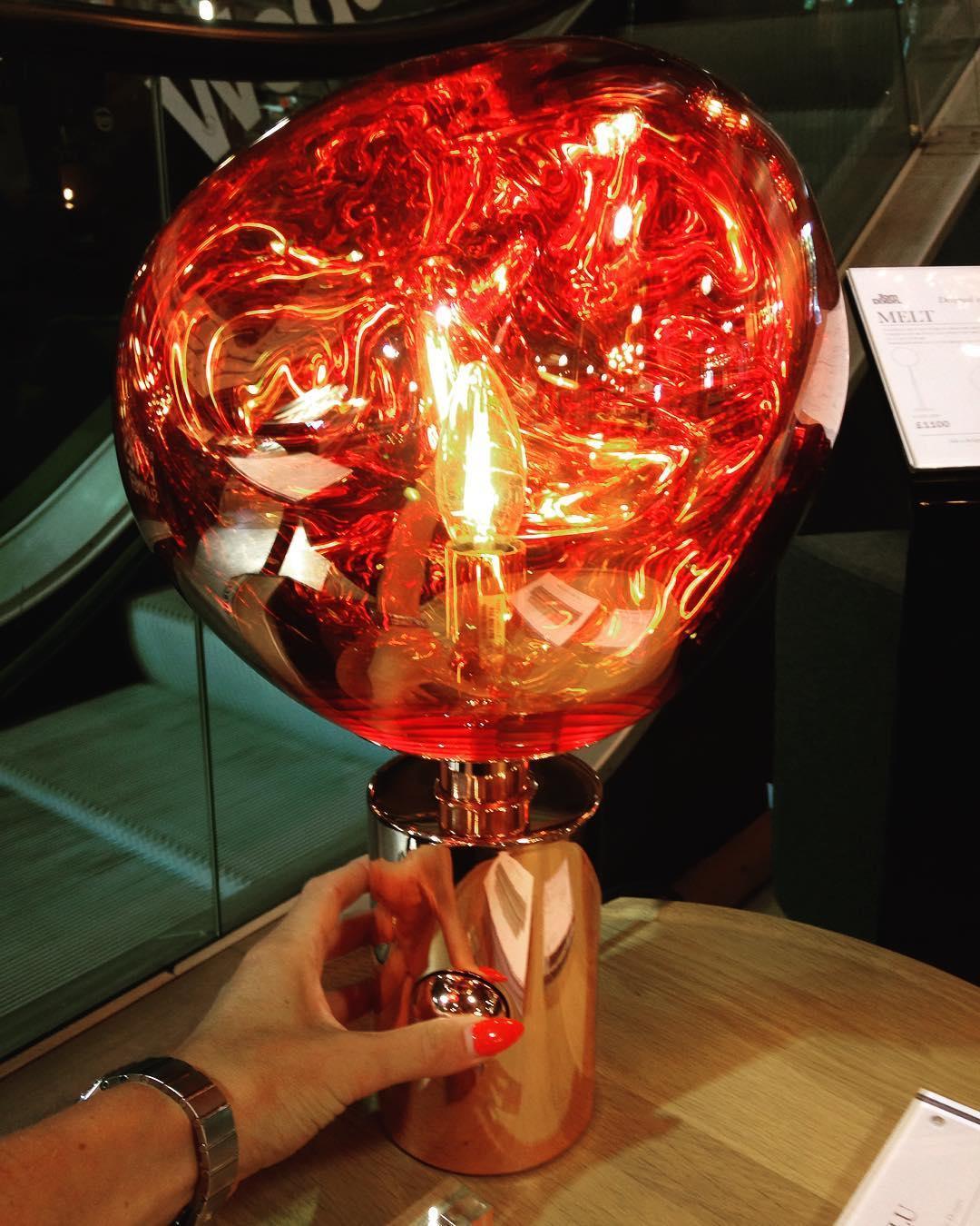 Velan Artistic Table Lamp - Letslighting