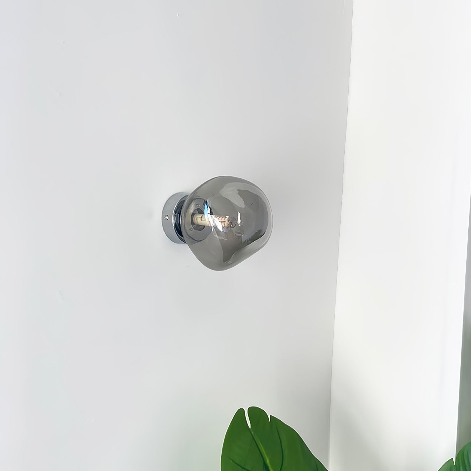 Auden Amber Glass Wall Lamp - Letslighting