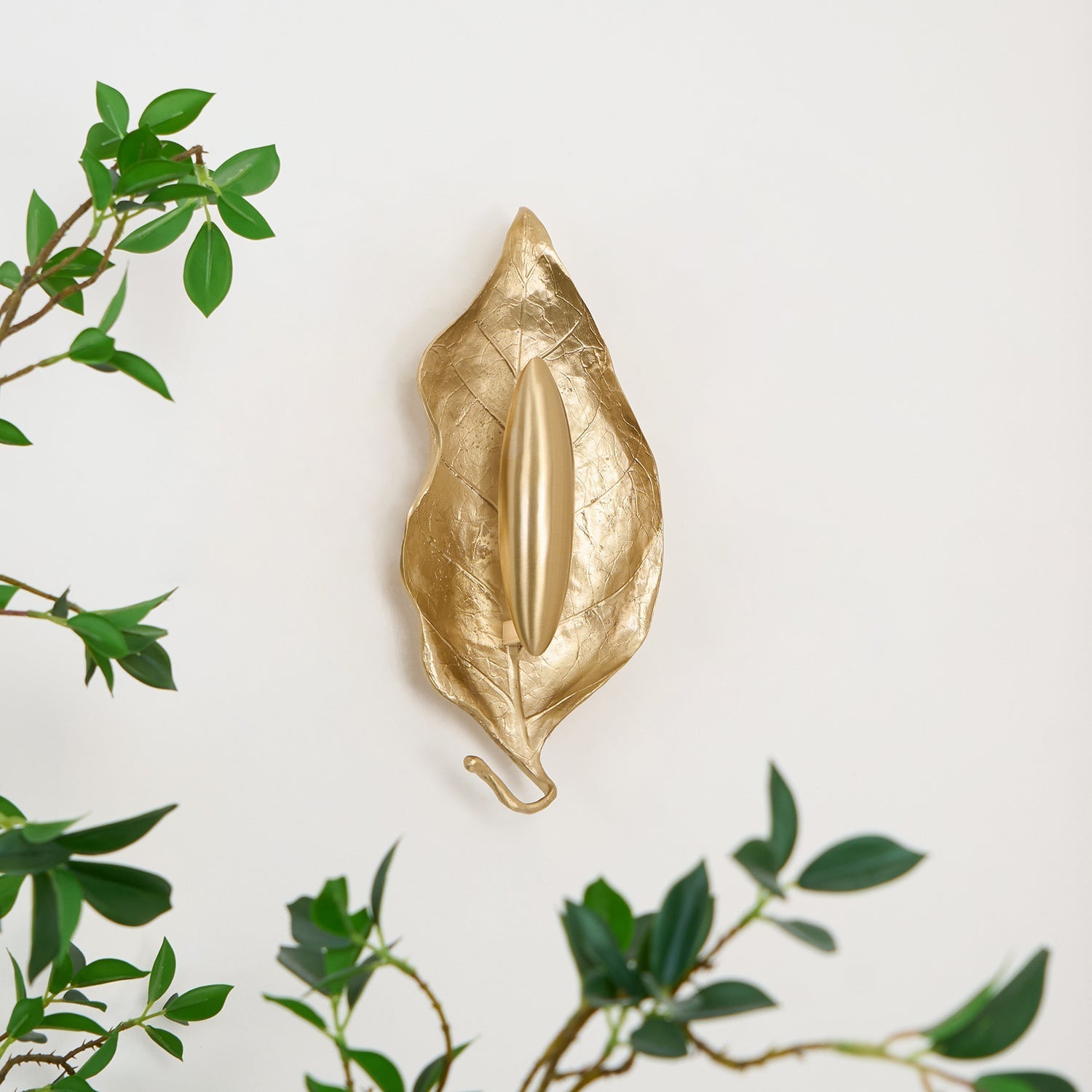 Evraee Nordic Art Leaf Brass Wall Lamp - Letslighting