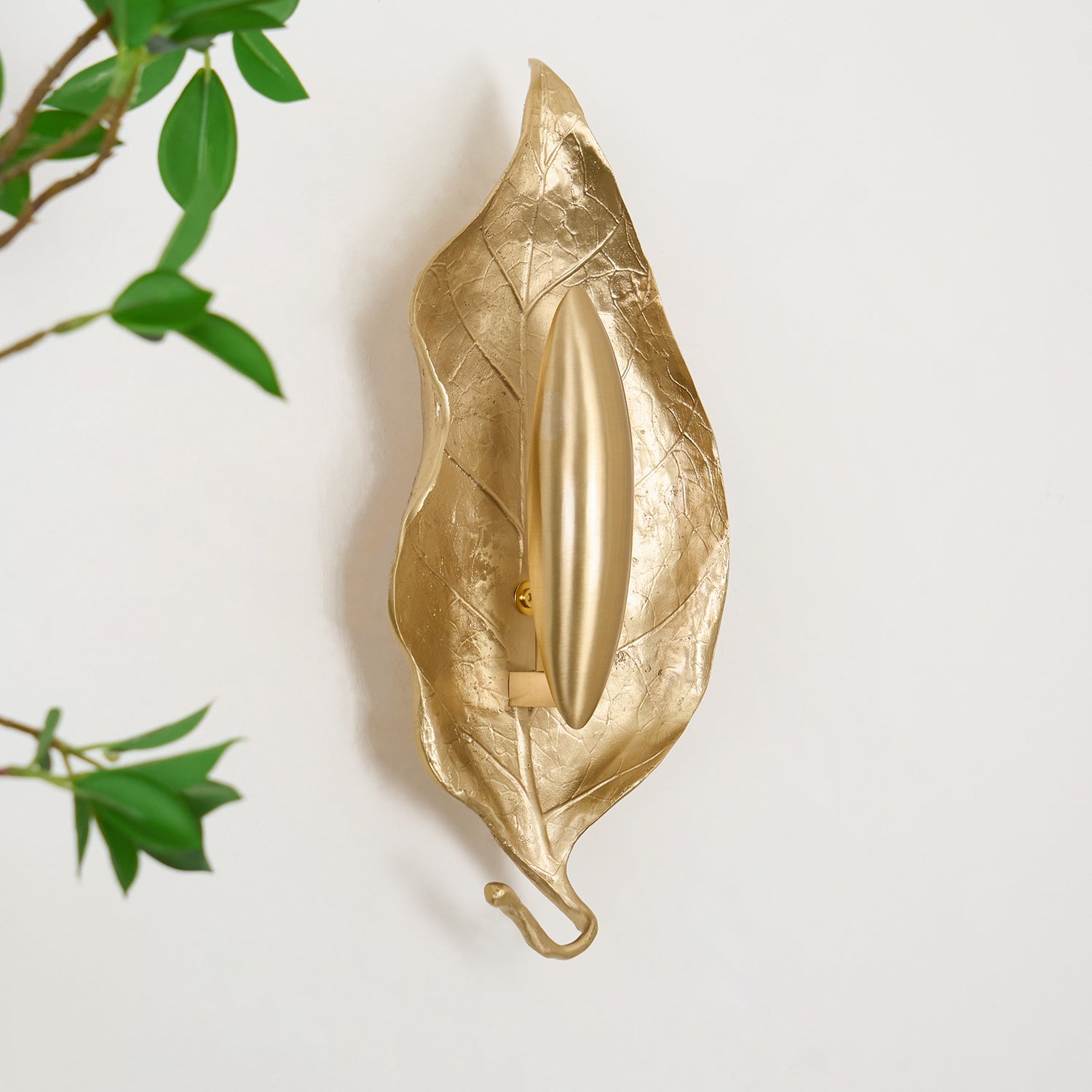 Evraee Nordic Art Leaf Brass Wall Lamp - Letslighting