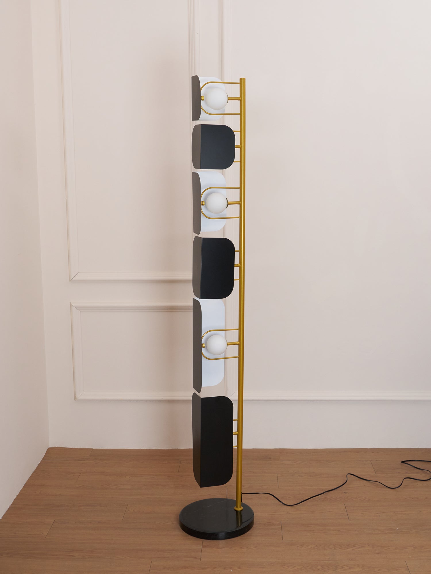 Catharil Modern Geometric Floor Lamp - Letslighting