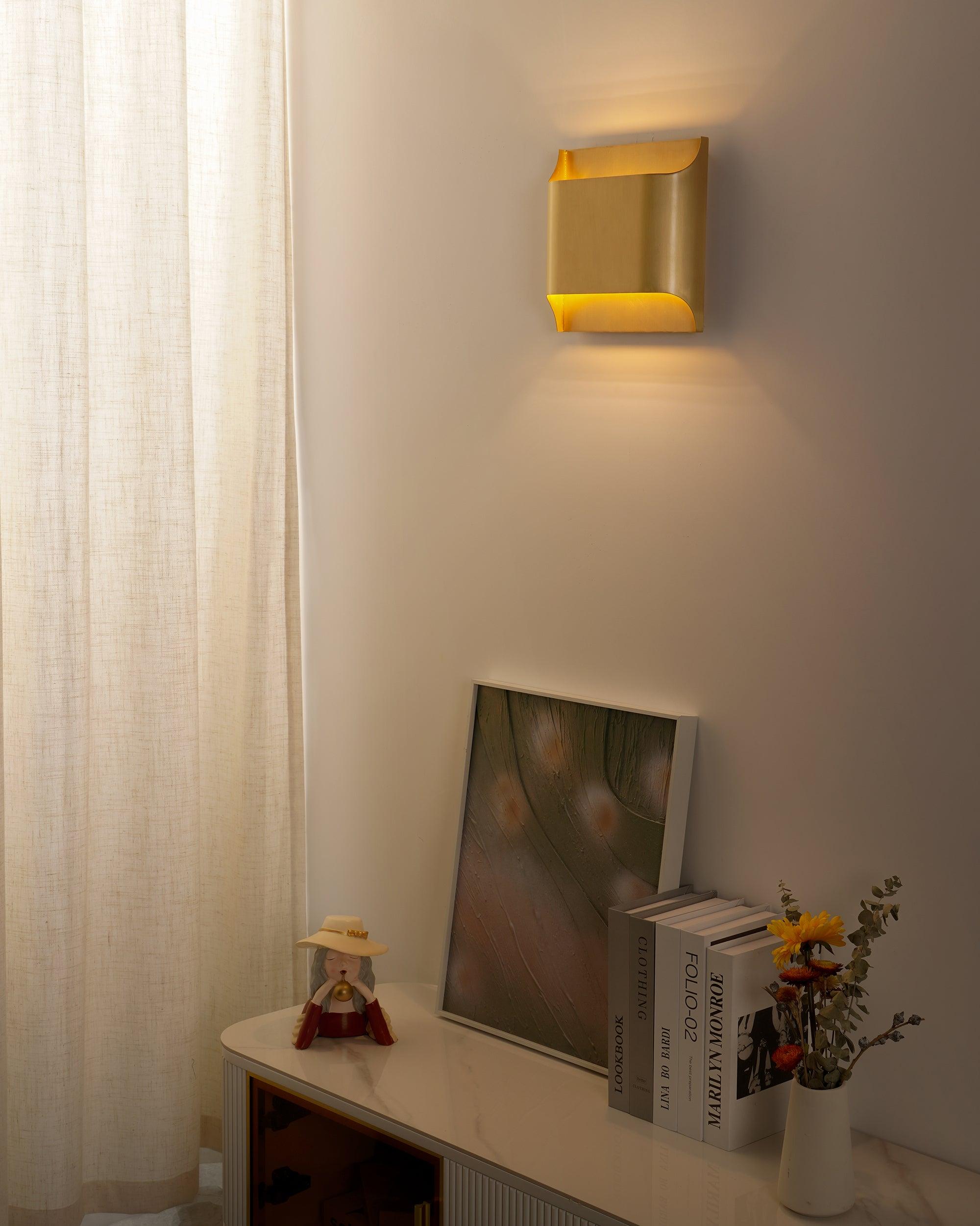 Hardy Nordic Art Brass Wall Lamp - Letslighting