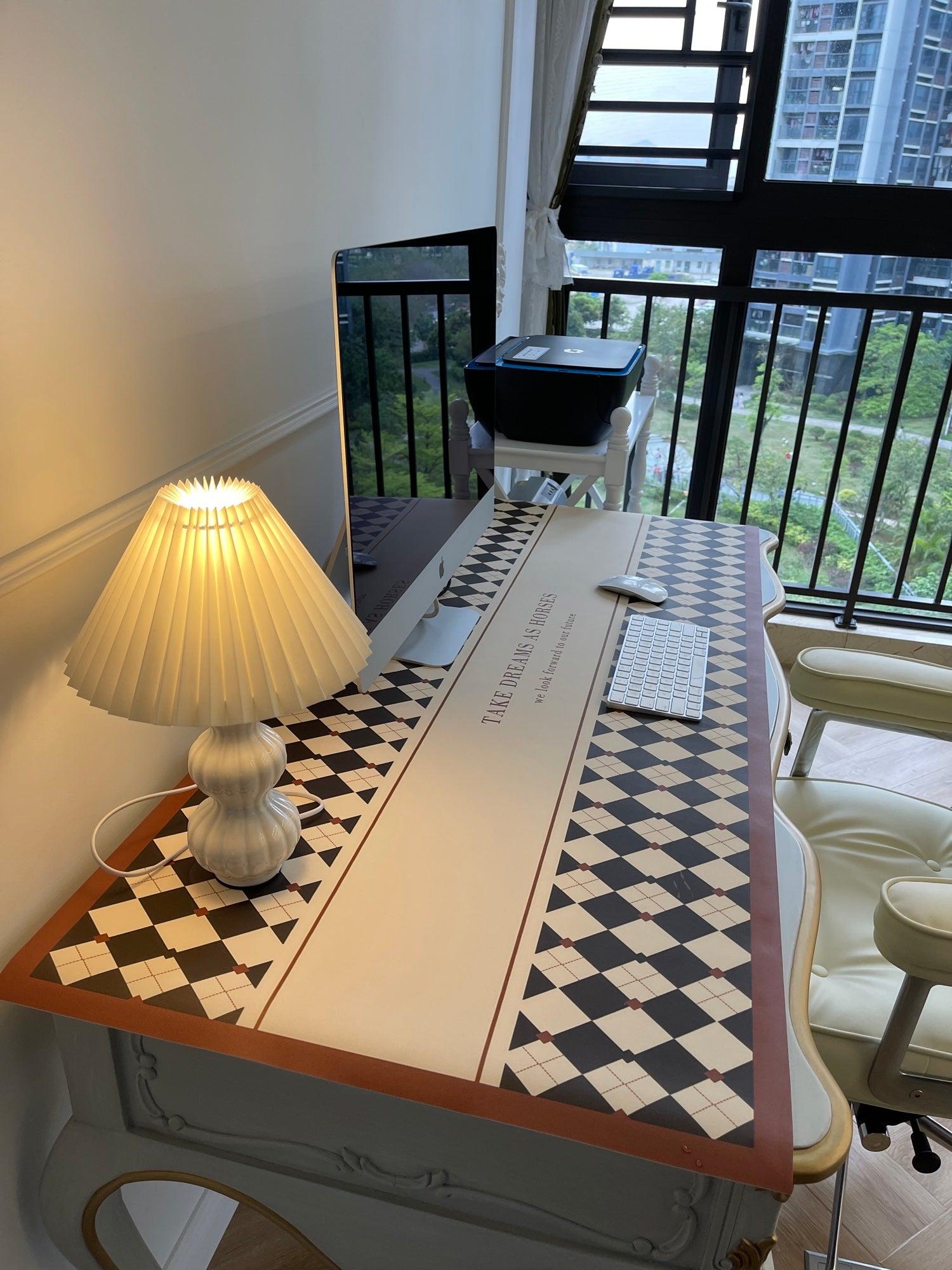 Serena Vintage Fabric Table lamp - Letslighting