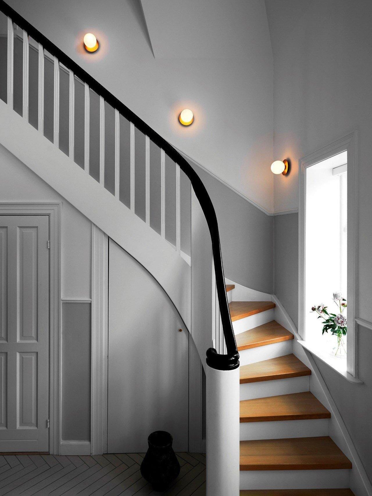 Lustra Wall Lamp Disc Globe Minimalist - Letslighting