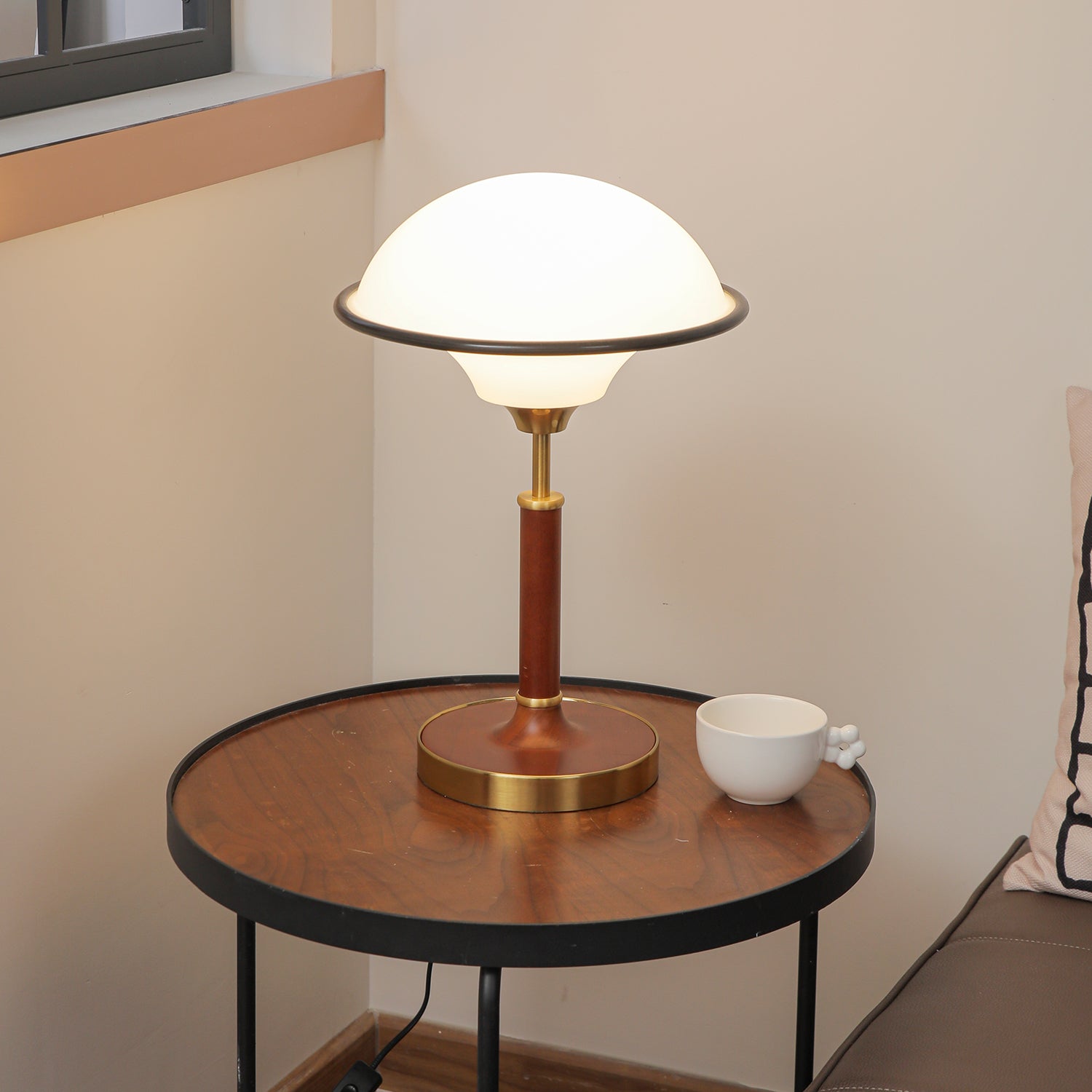 Solstic Wood Mid-Century Table Lamp - Letslighting