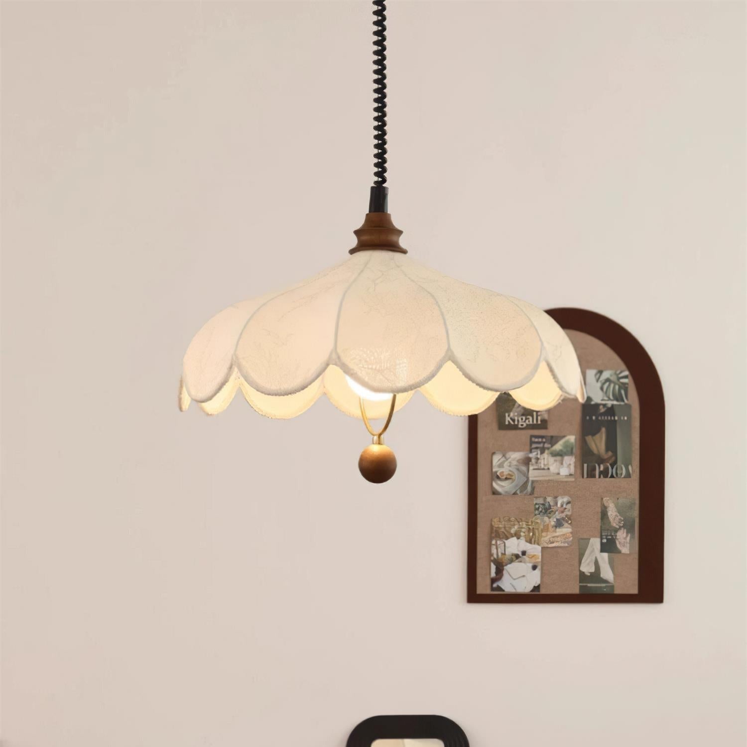 Ritta Vintage Floral Shade Pendant Light - Letslighting