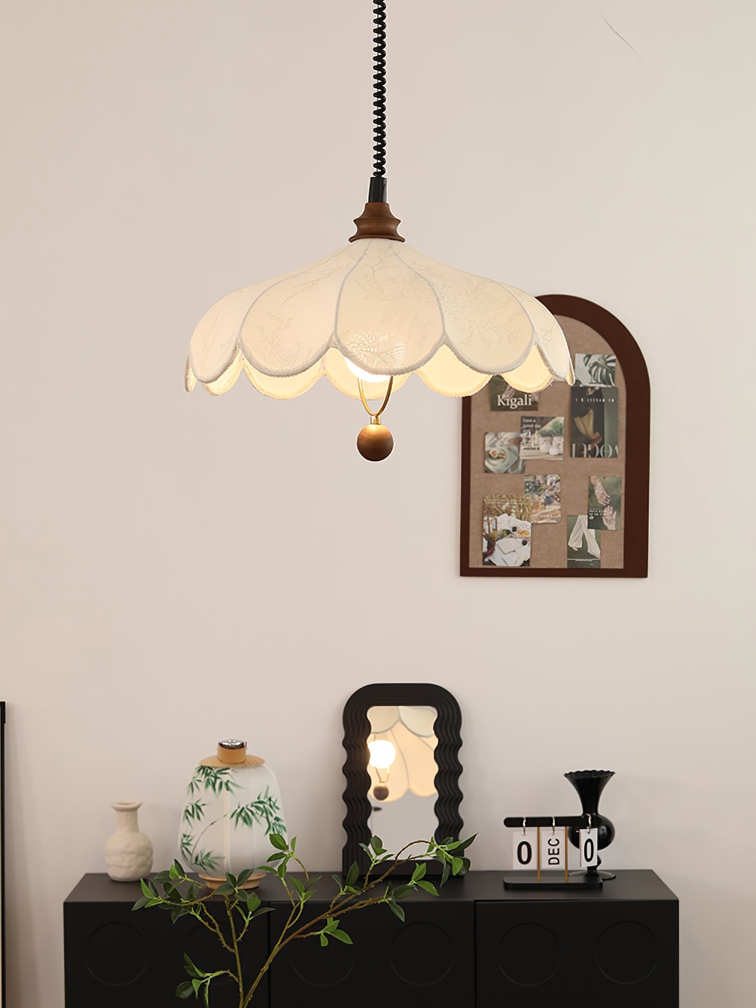 Lily Fabric Pendant Lamp - Blowlighting