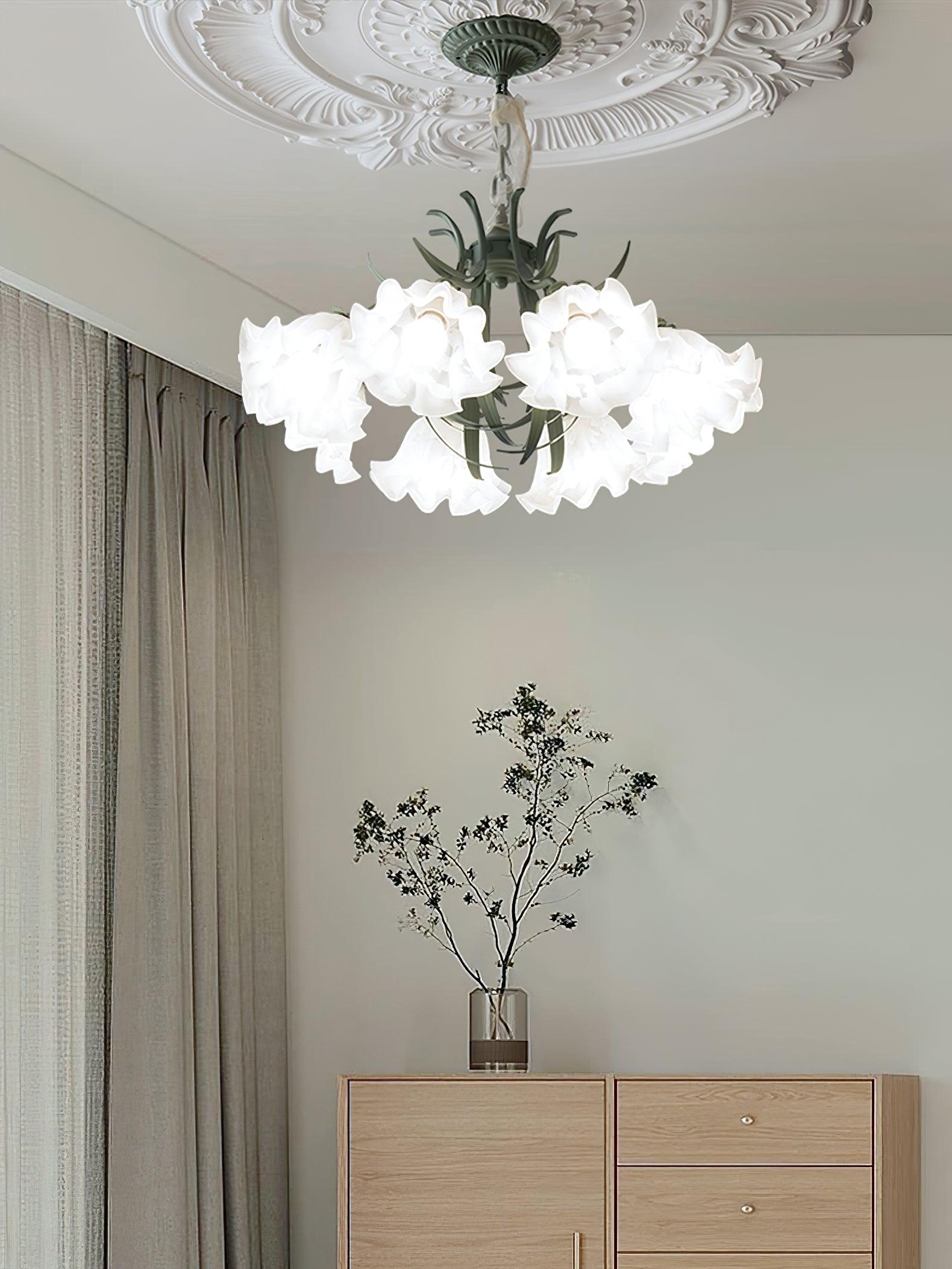 Lustra Chandelier Flower with Petals and Leaves - Letslighting